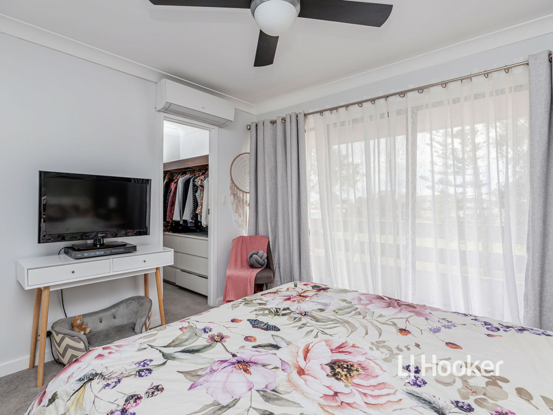 11/83 Lochside Drive, WEST LAKES