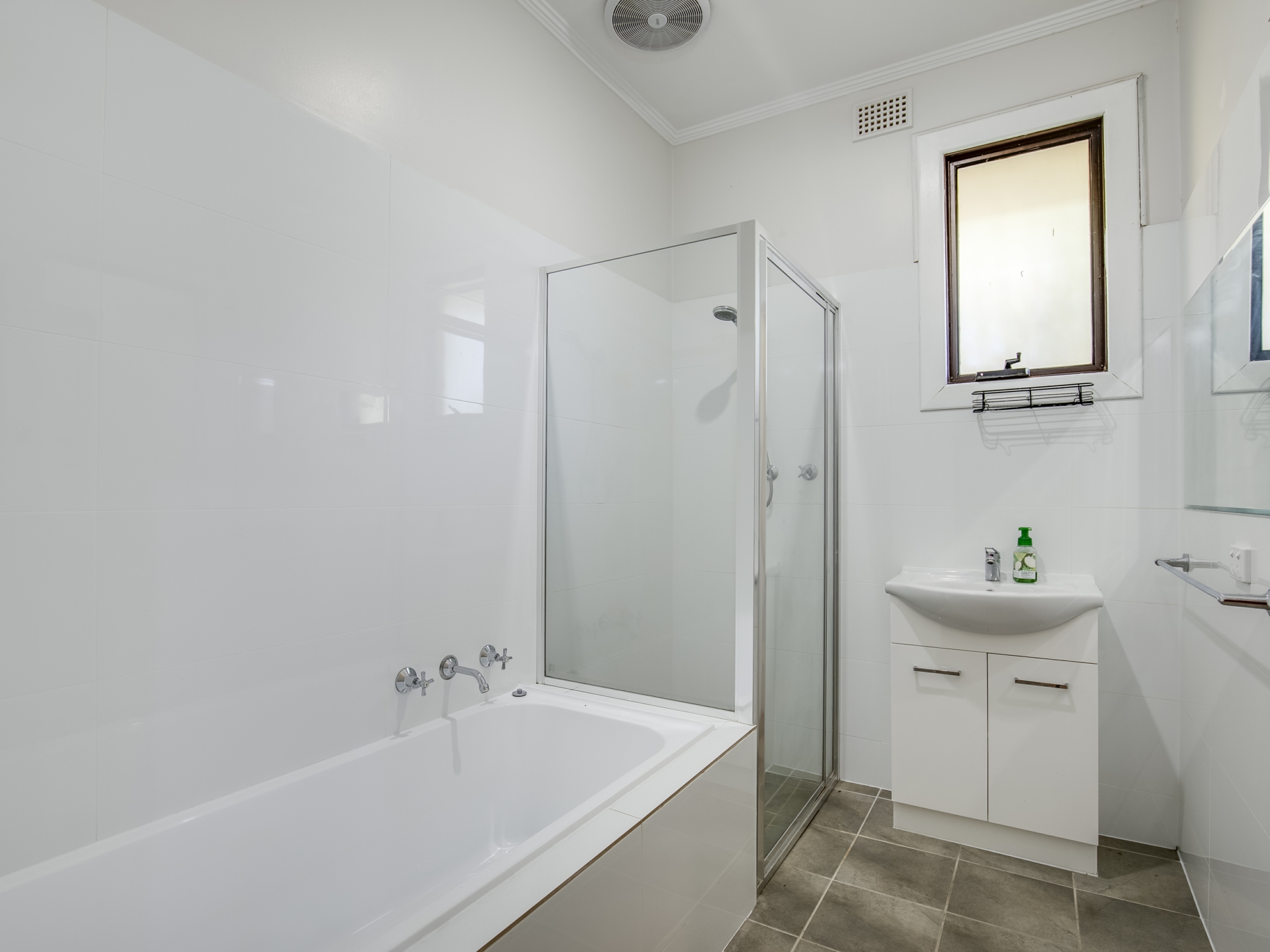 29 Squires Avenue, SEATON