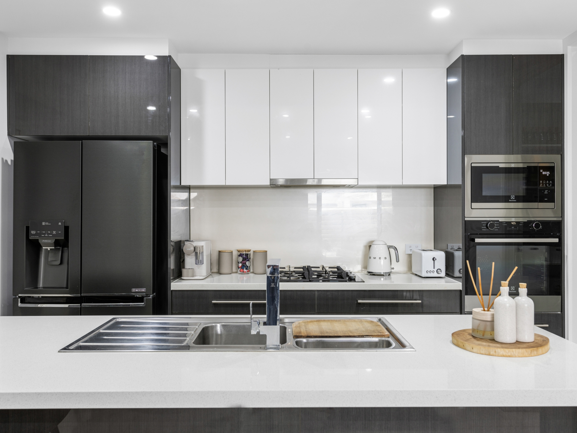 132 Lochside Drive West Lakes SA