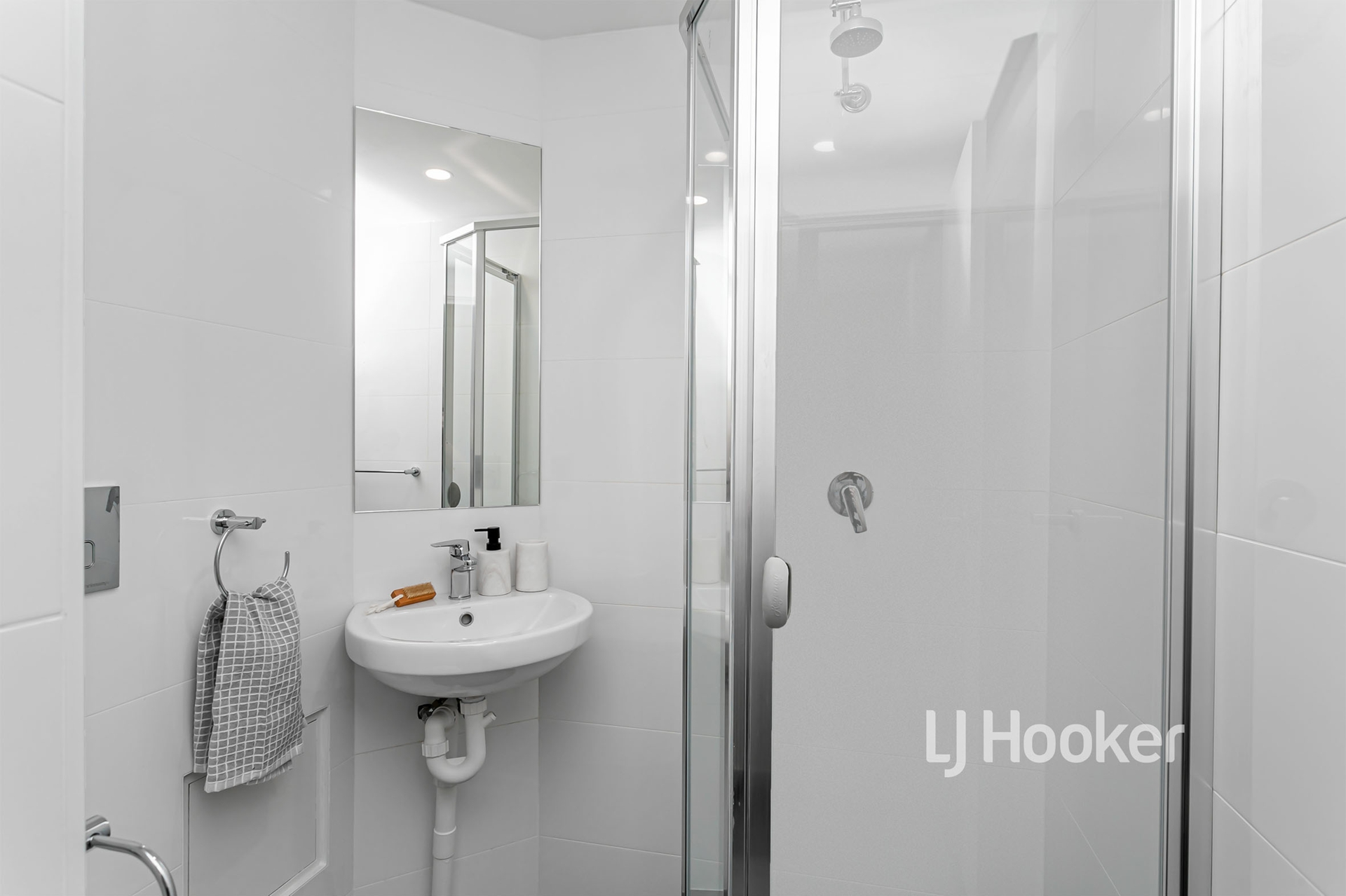 2/79a Hindley Street, ADELAIDE