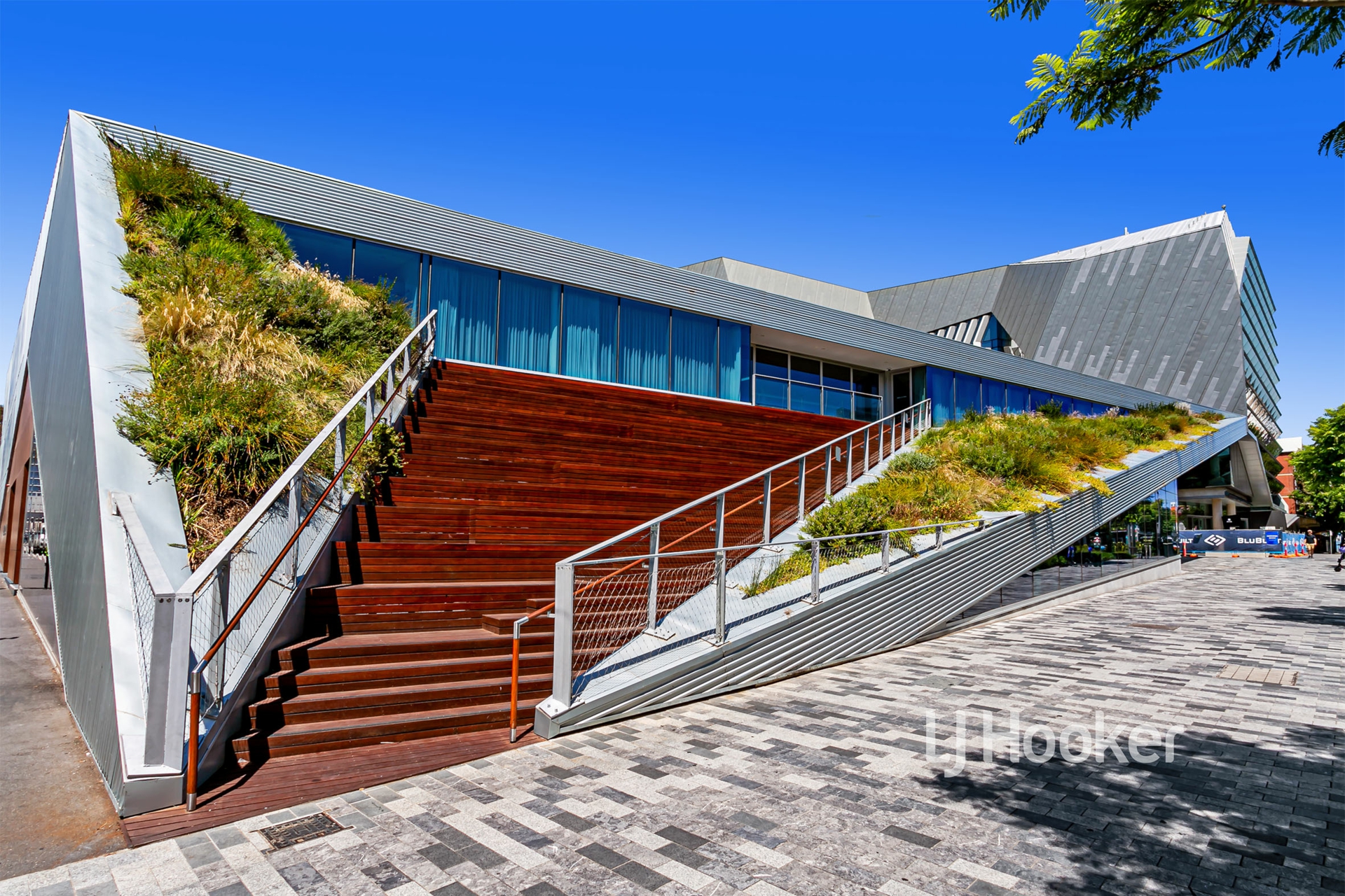 2/79a Hindley Street, ADELAIDE