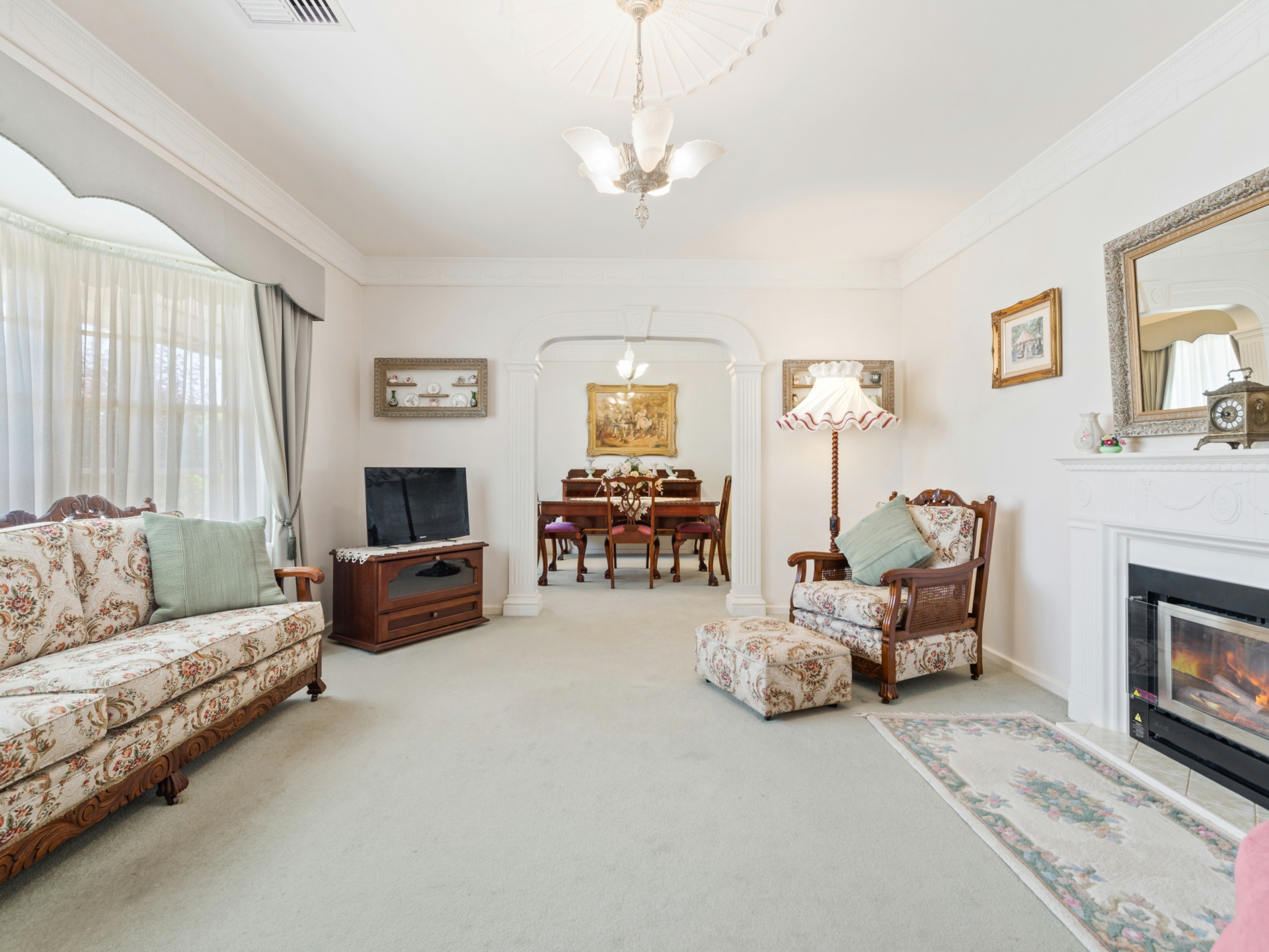 8 Sims Crescent, WEST LAKES