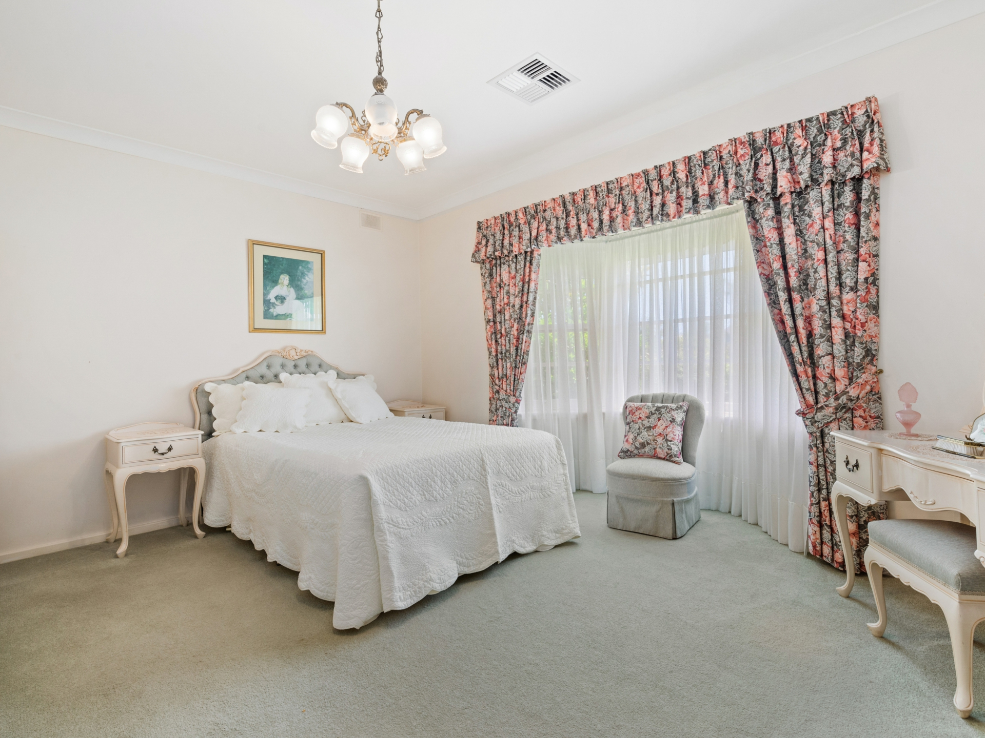 8 Sims Crescent, WEST LAKES