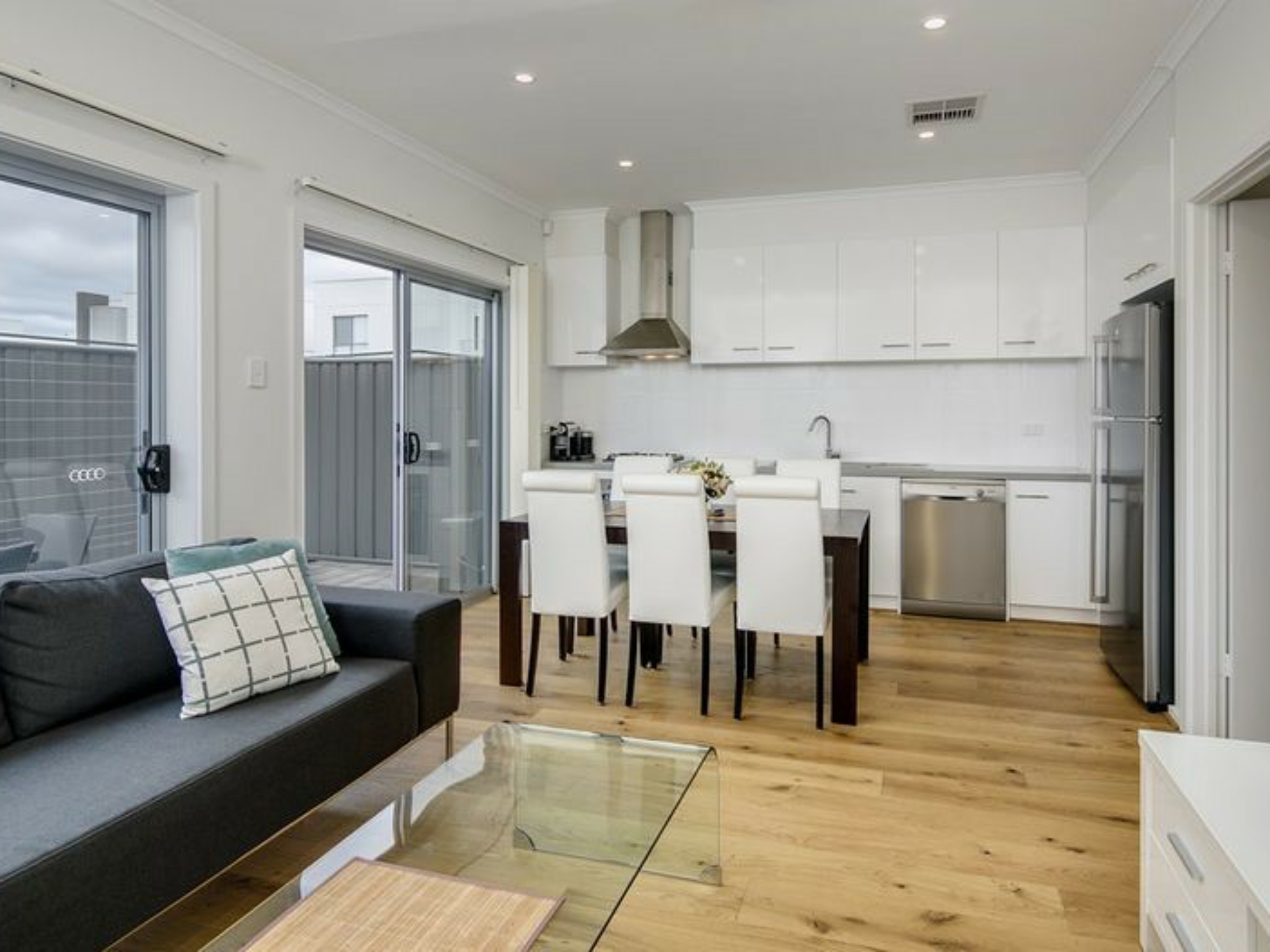 2/14 Kenneth Street, FINDON