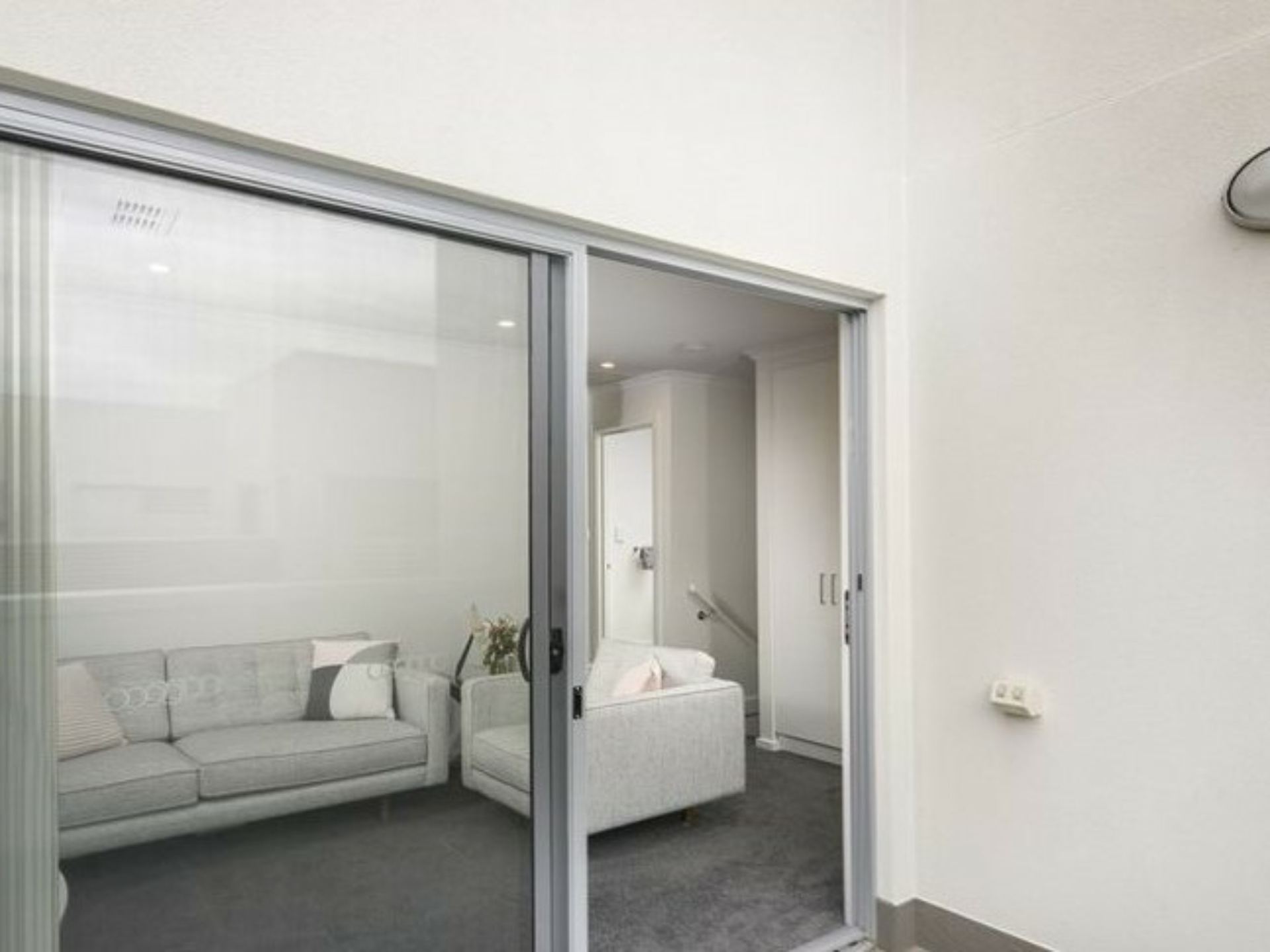 2/14 Kenneth Street, FINDON