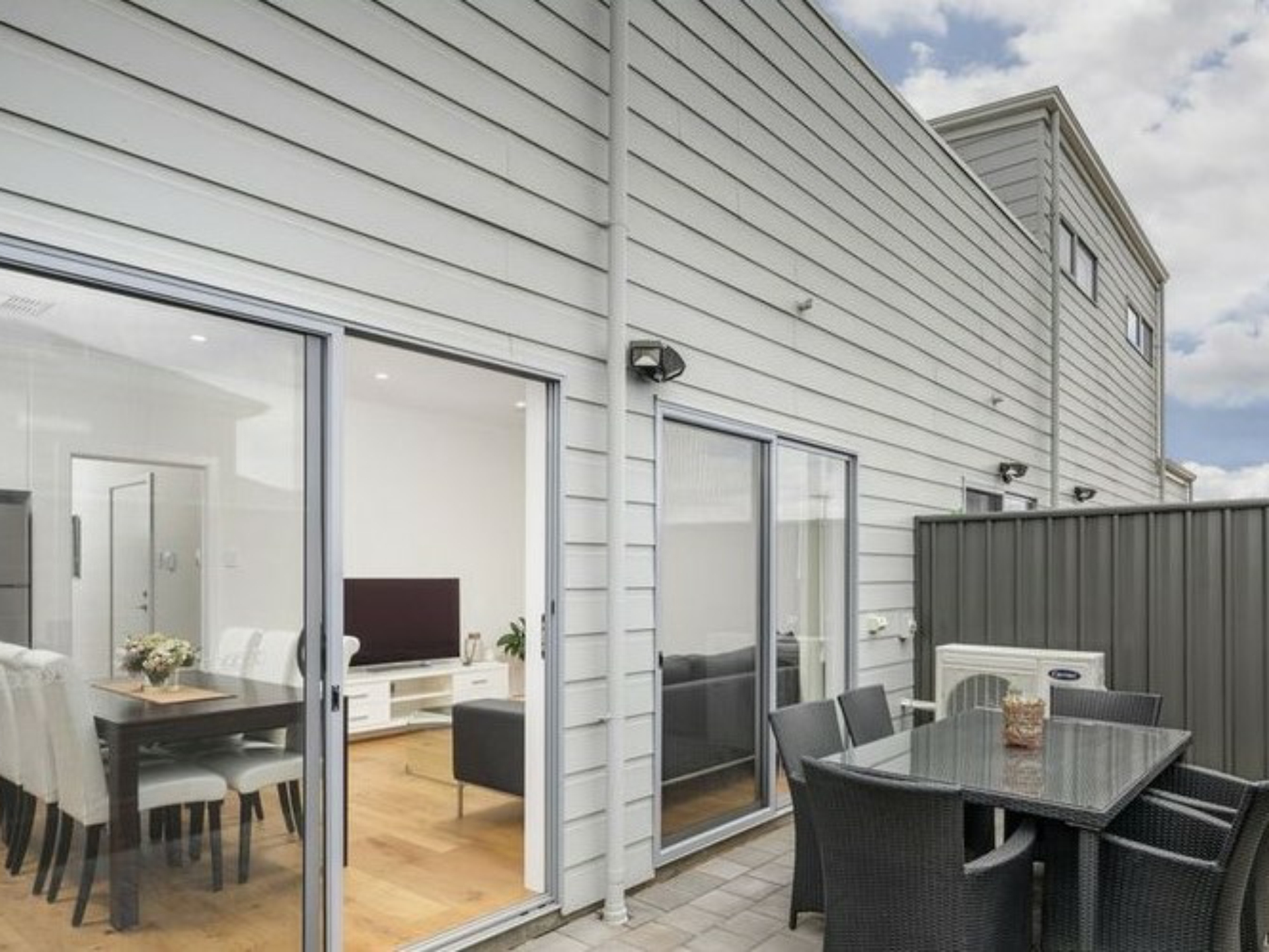 2/14 Kenneth Street, FINDON