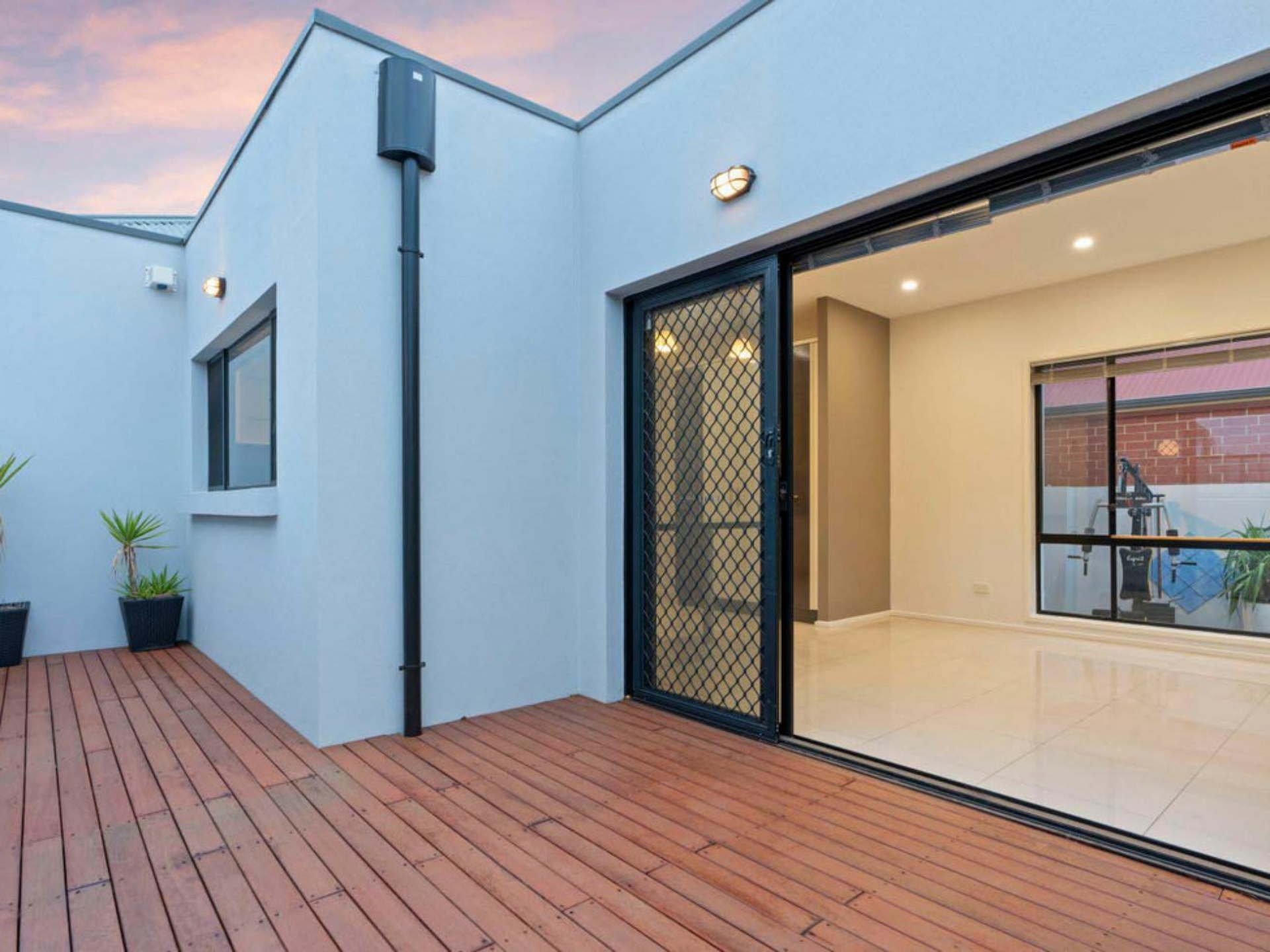 35 Burley Griffin Boulevard, BROMPTON
