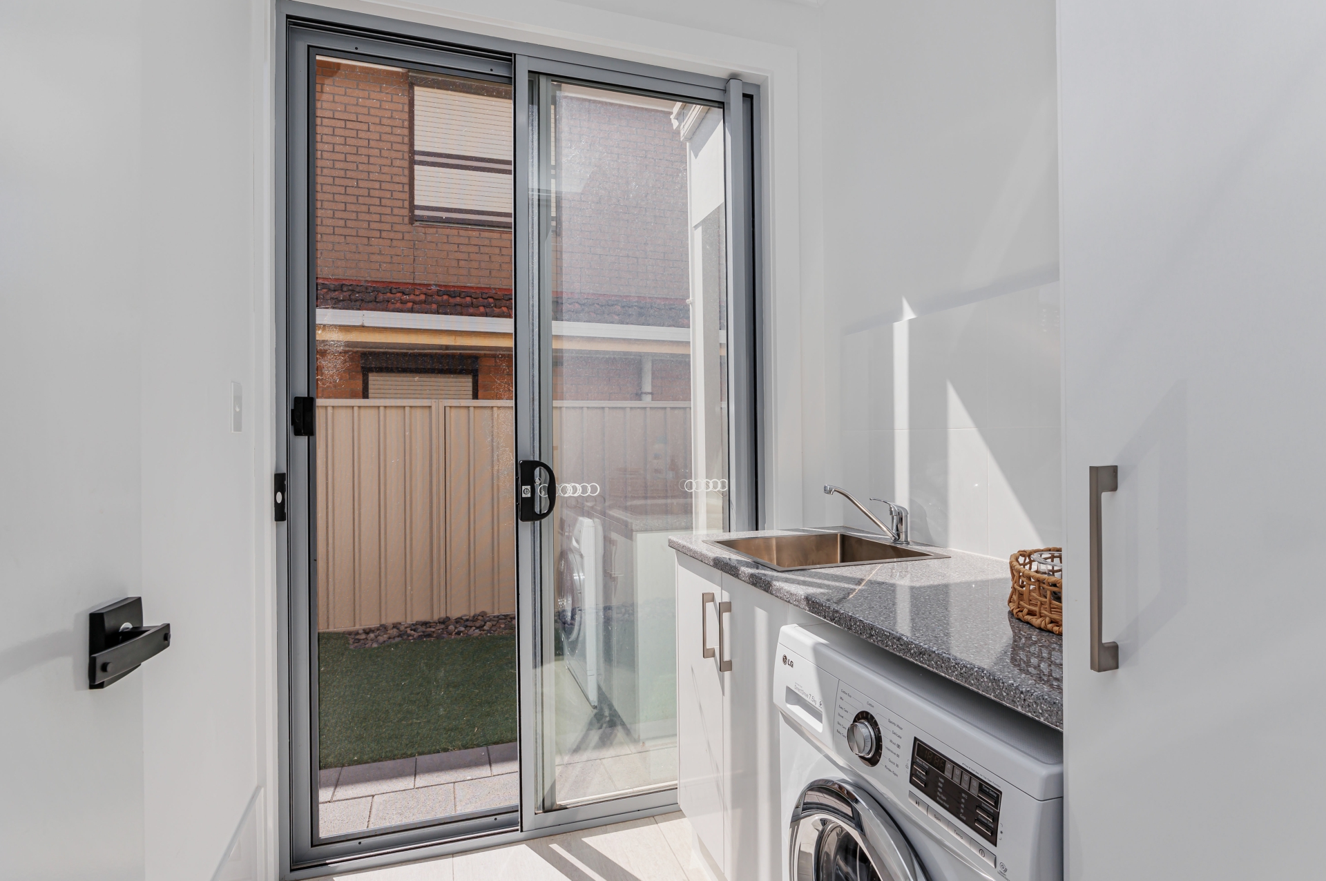 2/22 McMahon Place, SEATON