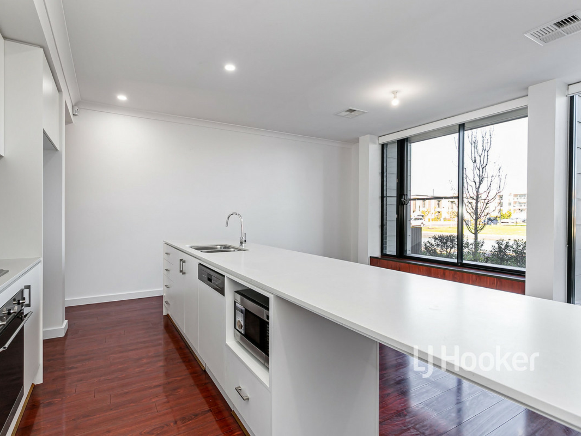 5 Banksia Street, WEST LAKES