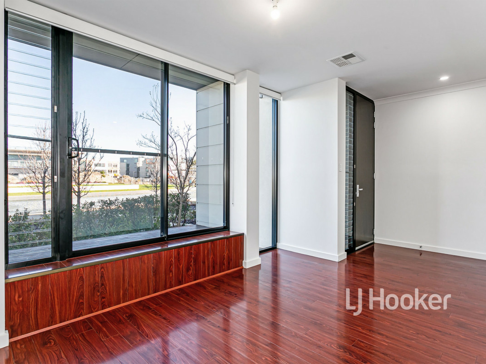 5 Banksia Street, WEST LAKES