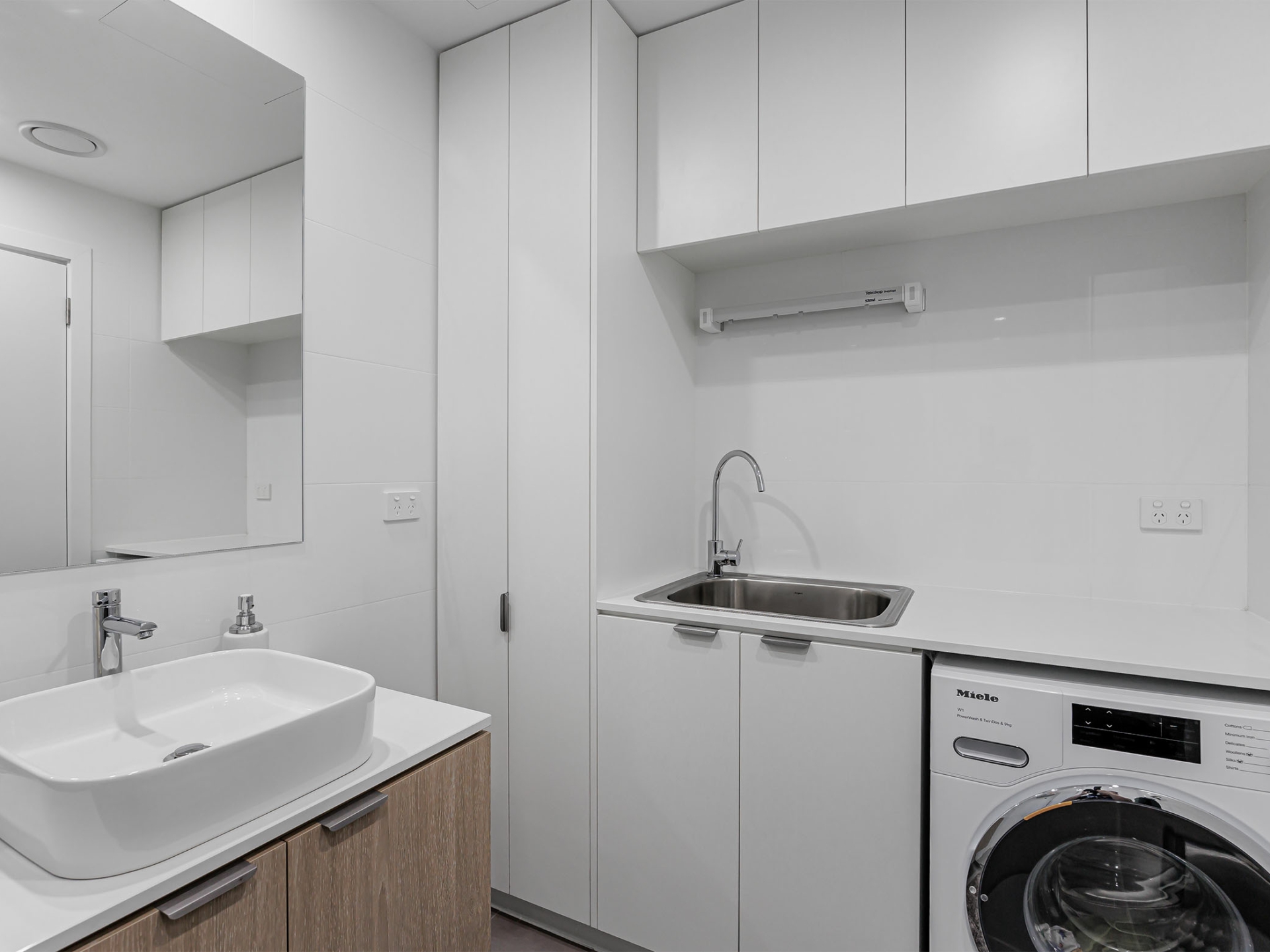 209/55 Phillips Street, WEST LAKES