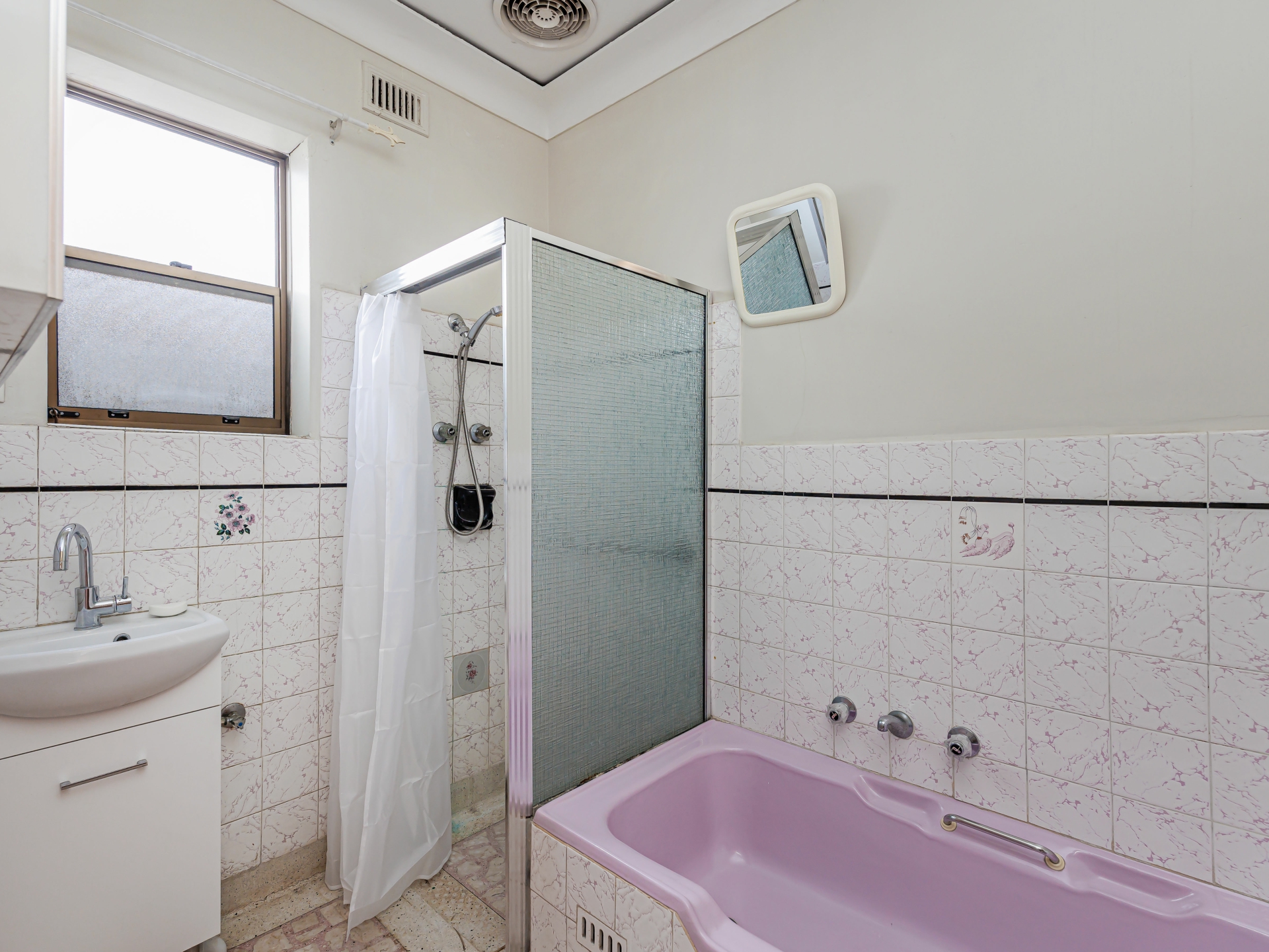 87 Old Port Road, QUEENSTOWN