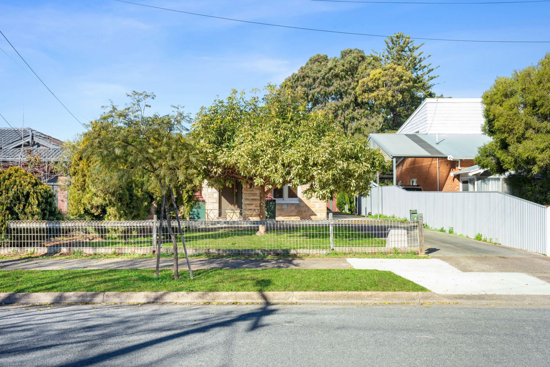 11 Leane Avenue, ALLENBY GARDENS