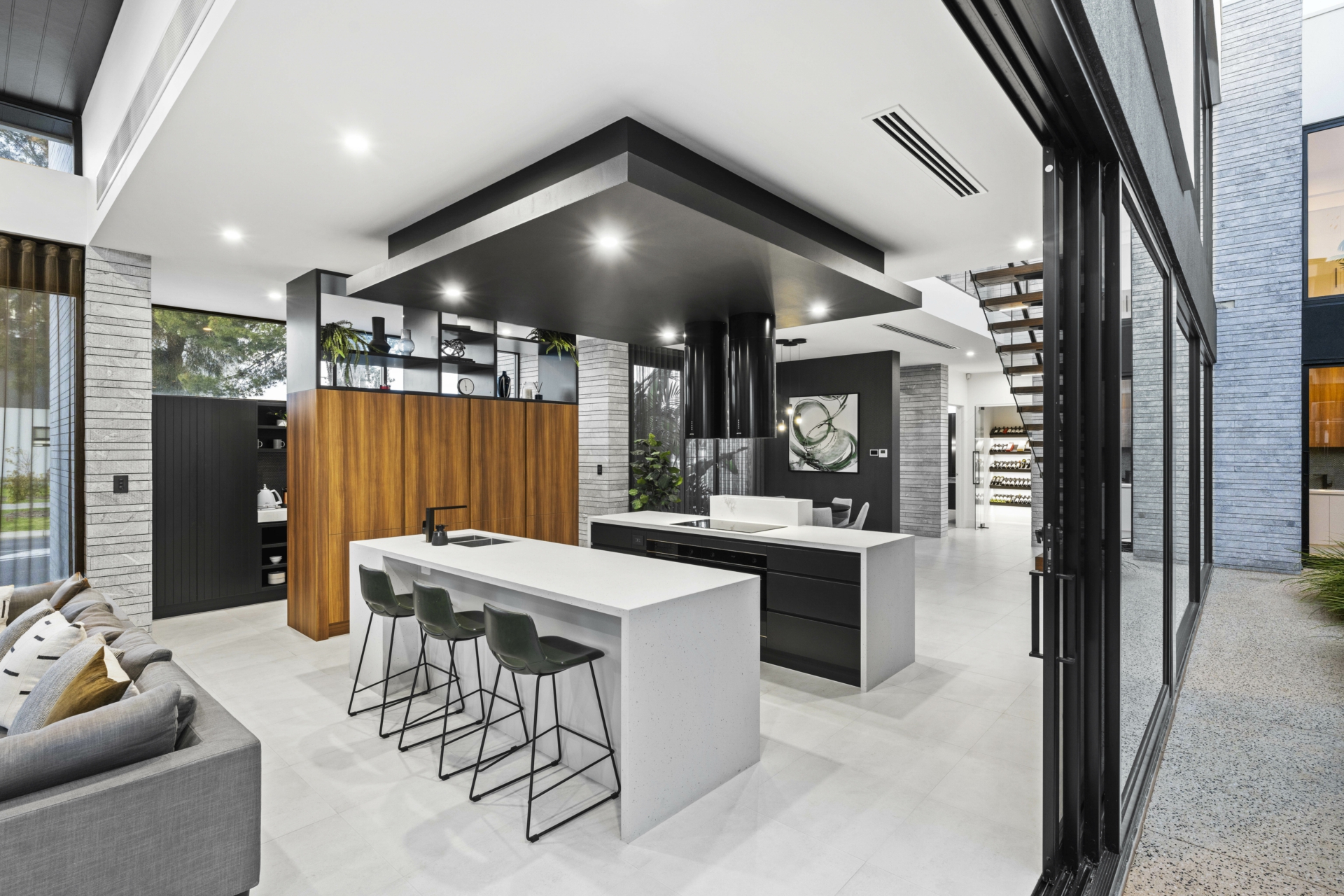 6 The Pinery, WEST LAKES