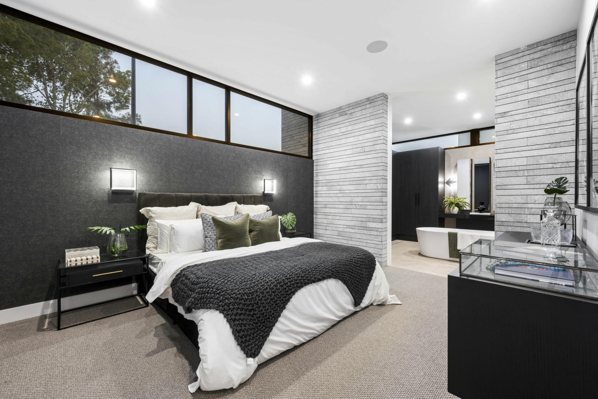 6 The Pinery, WEST LAKES