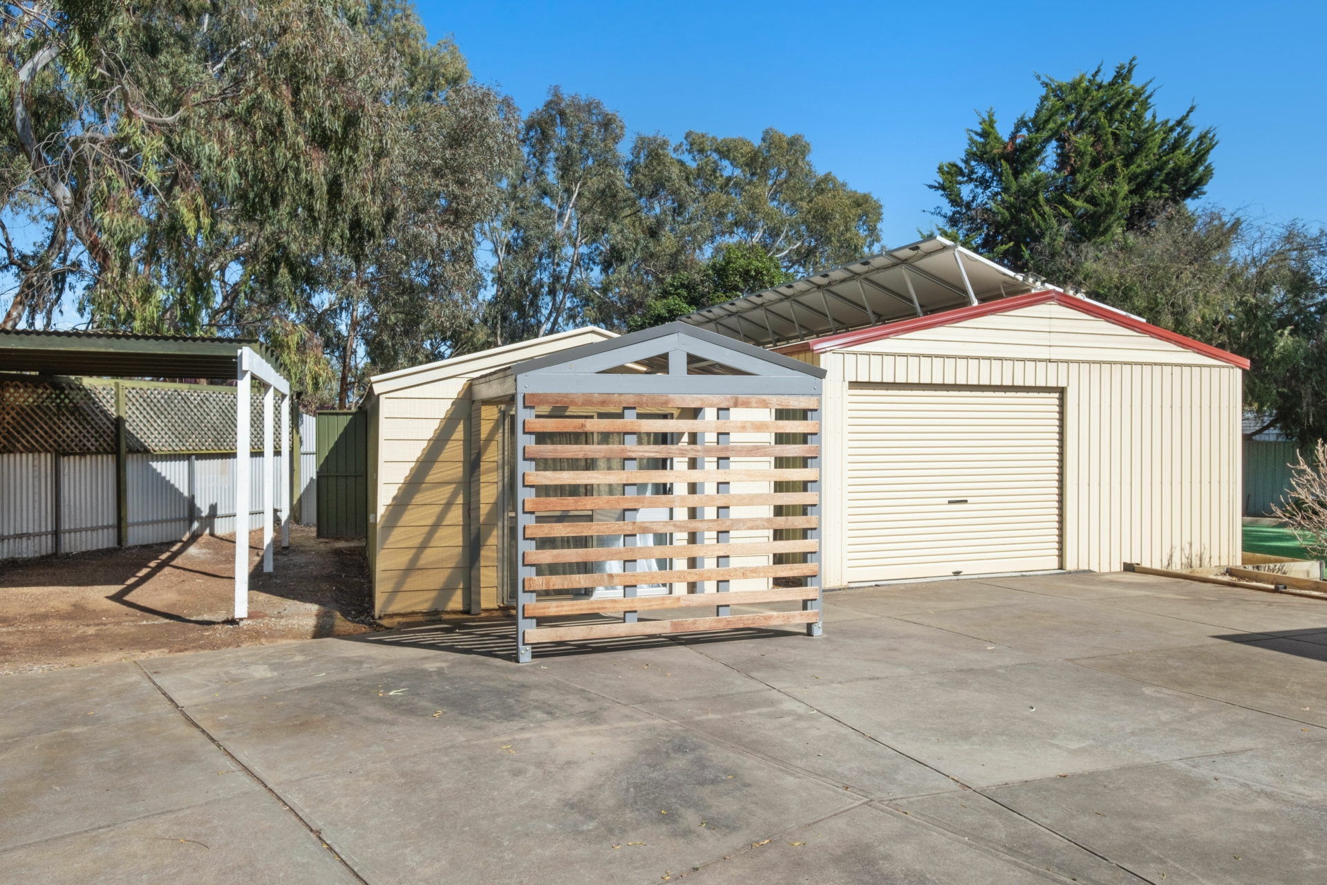41 Arnold Drive, HACKHAM