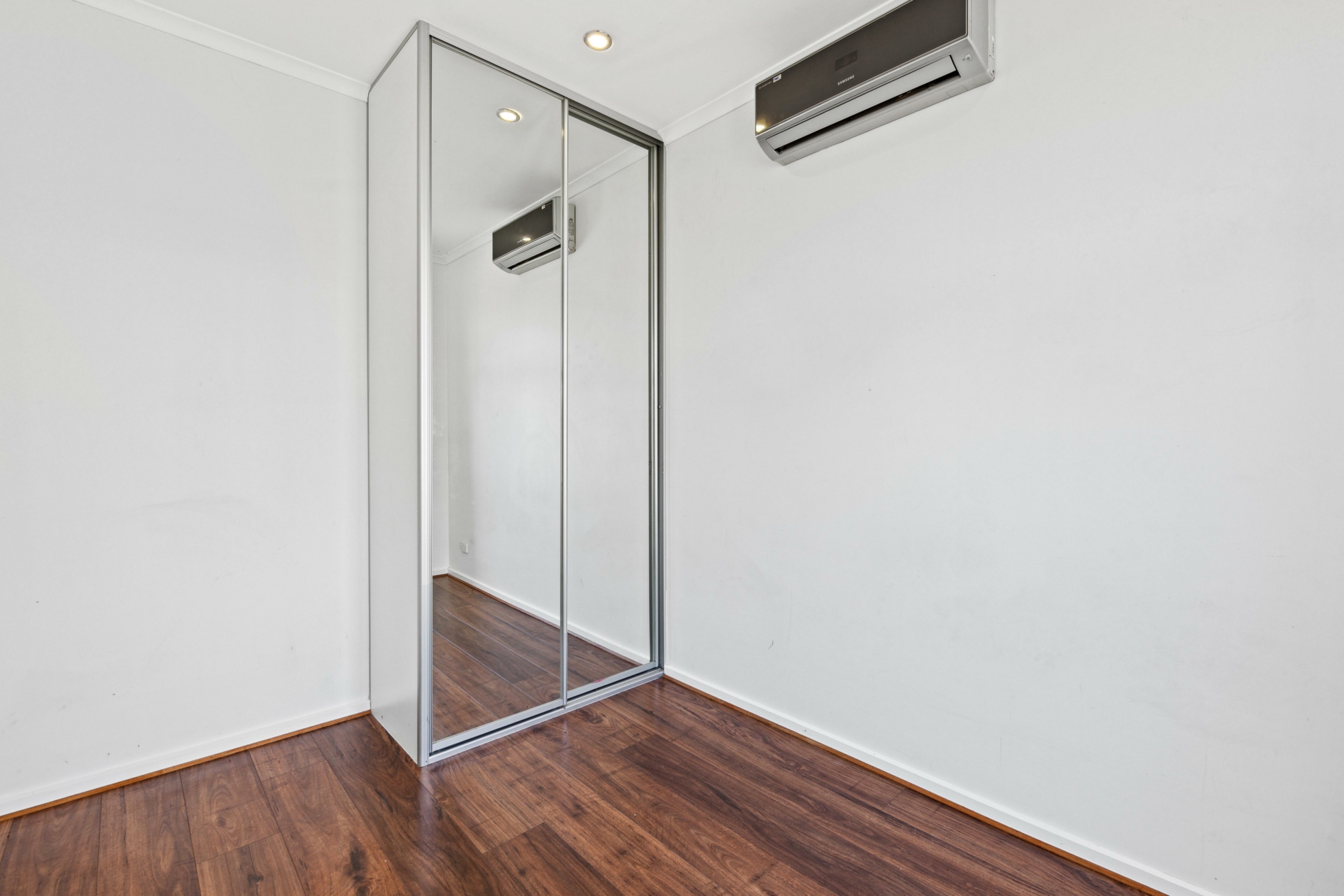 5C Royal Terrace, ROYAL PARK
