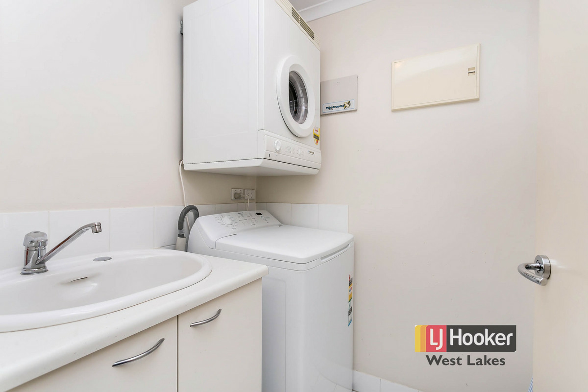 51 / 3 Holdfast Promenade, GLENELG
