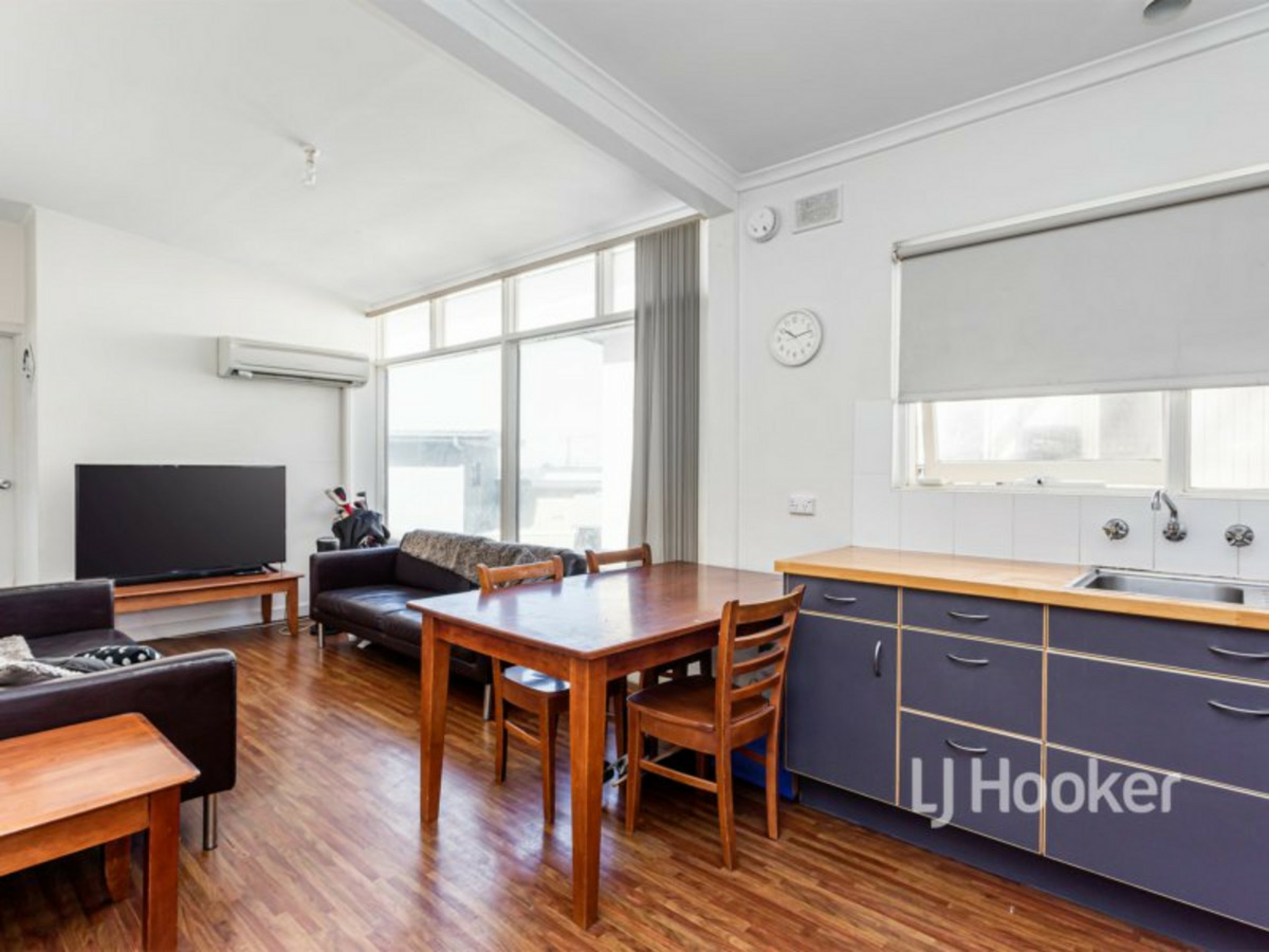 8/52 Seaview Road, WEST BEACH