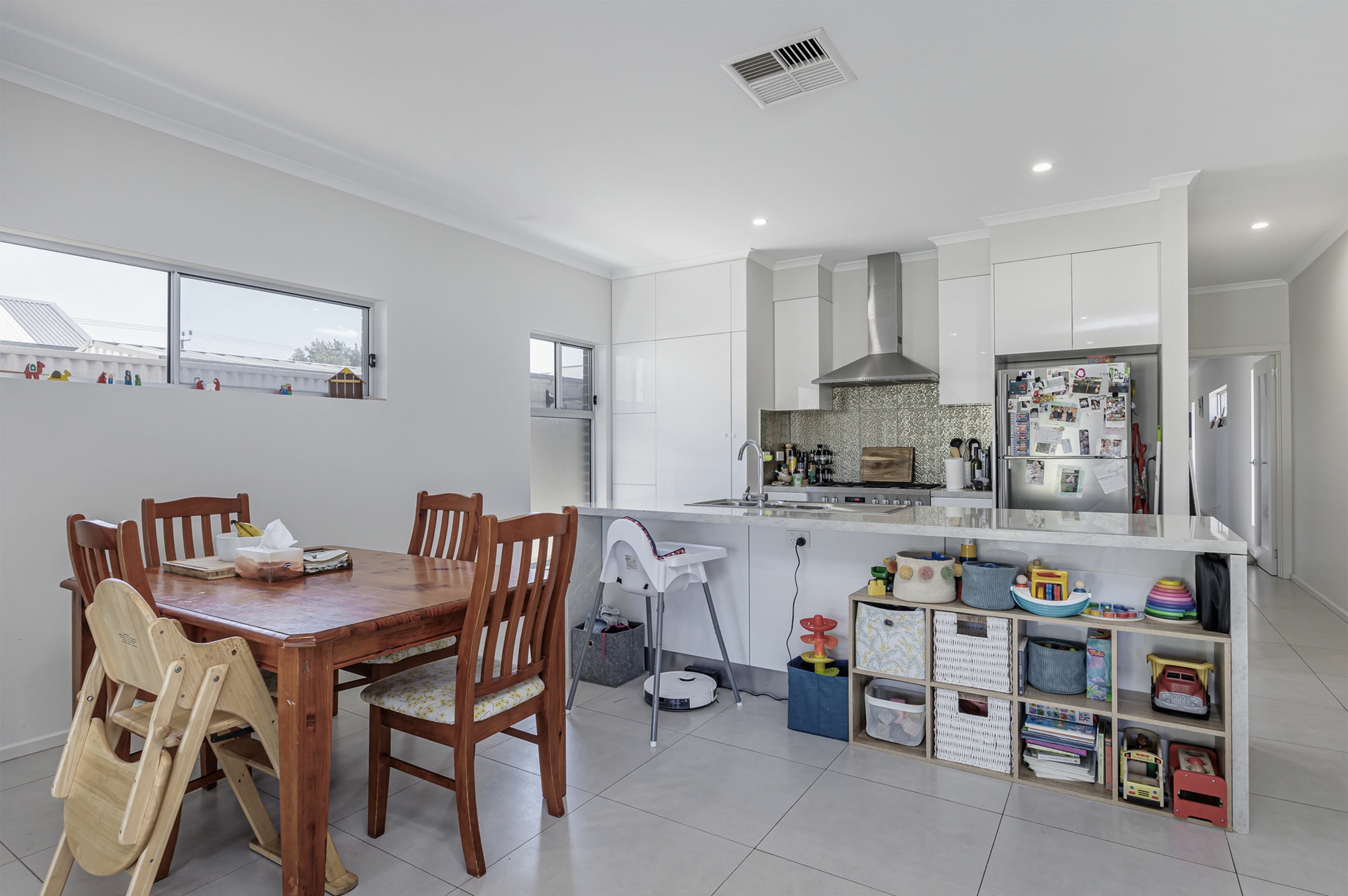 2b Foot Avenue, SEATON