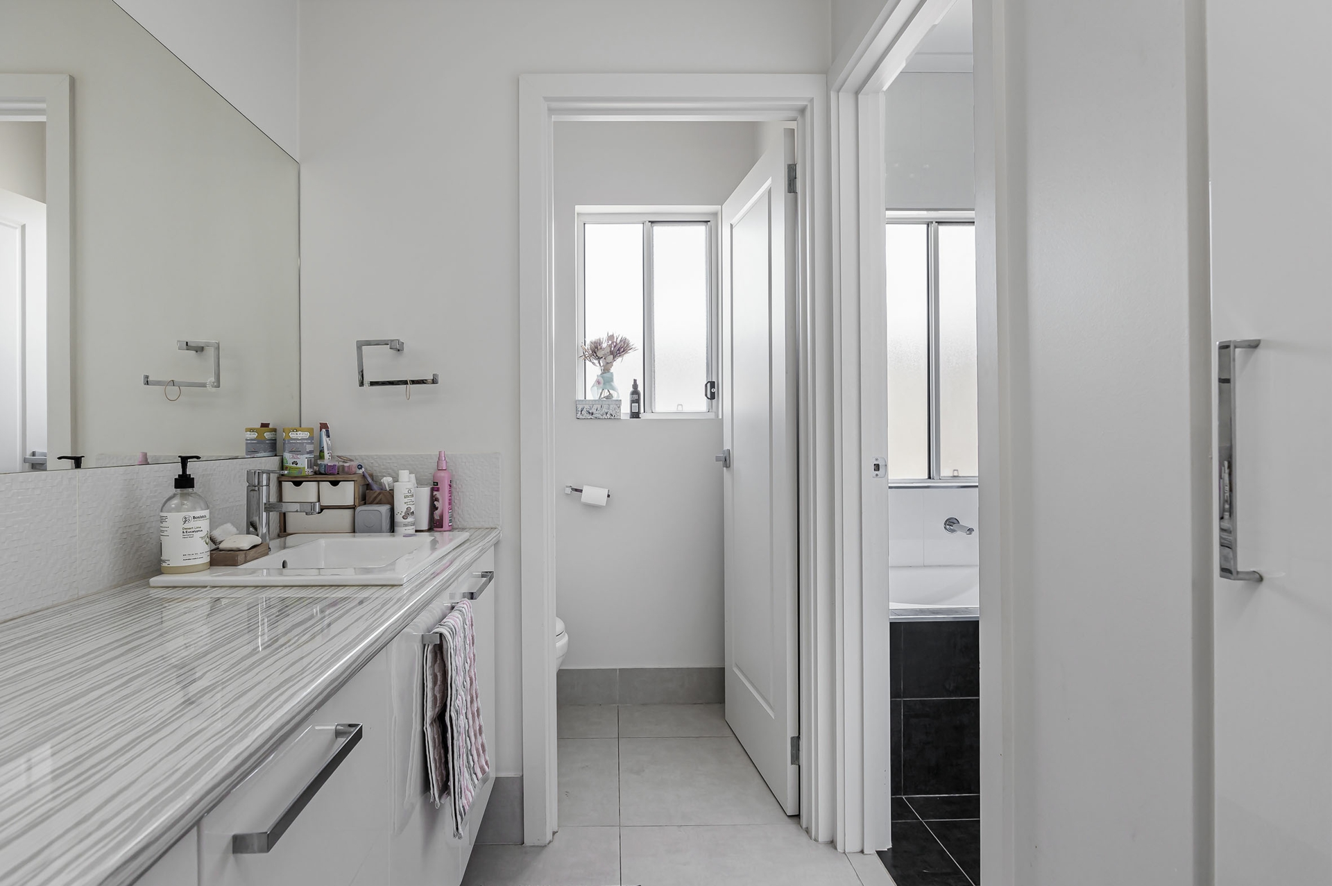 2b Foot Avenue, SEATON
