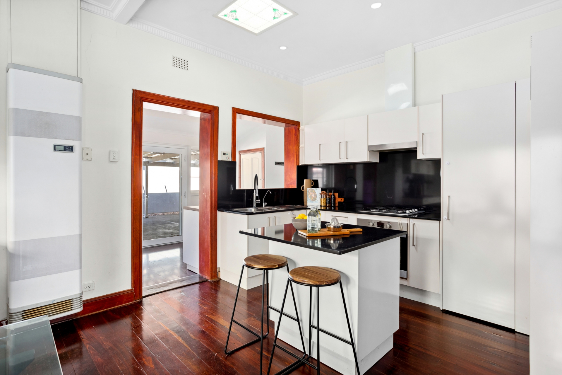 54 Whimpress Avenue, FINDON