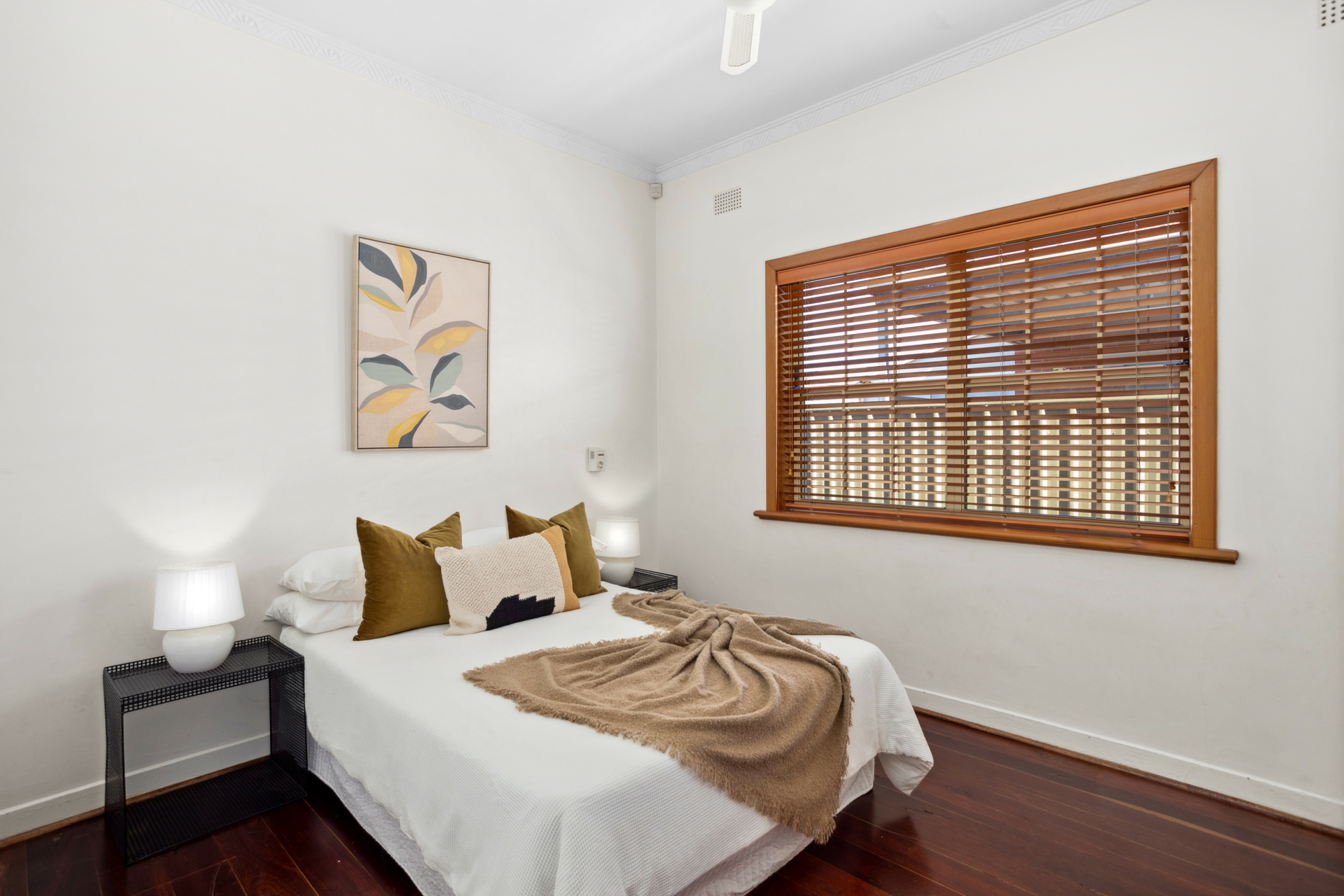 54 Whimpress Avenue, FINDON
