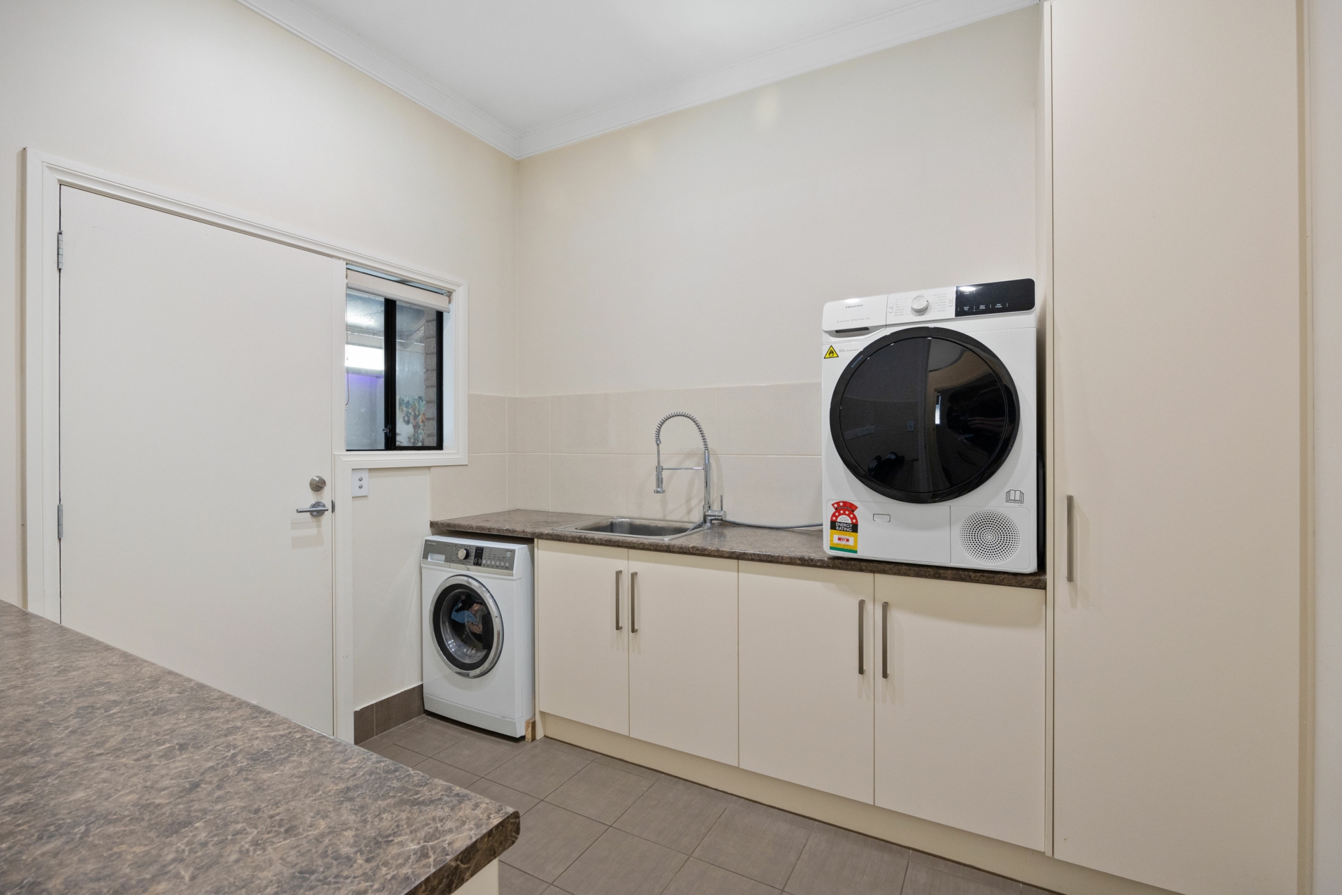 1 Minns Street West, SEATON