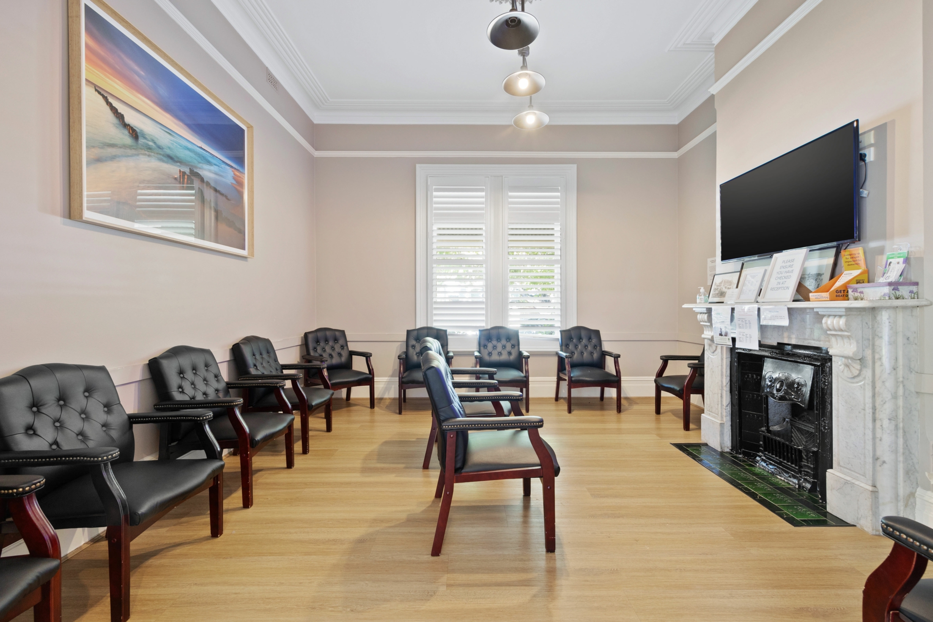 37 Moseley Street, GLENELG