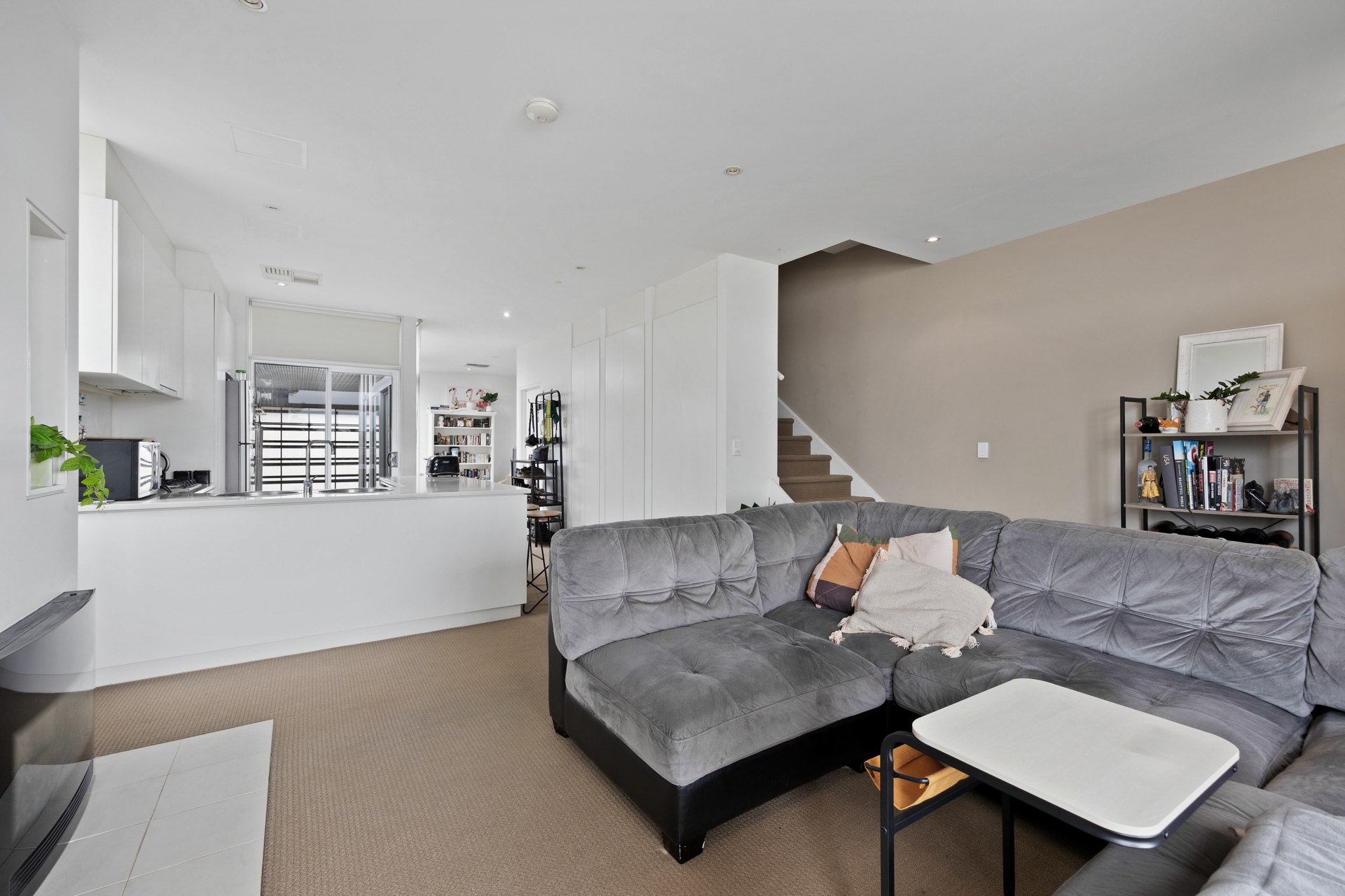 2 Parri Crescent, NEW PORT