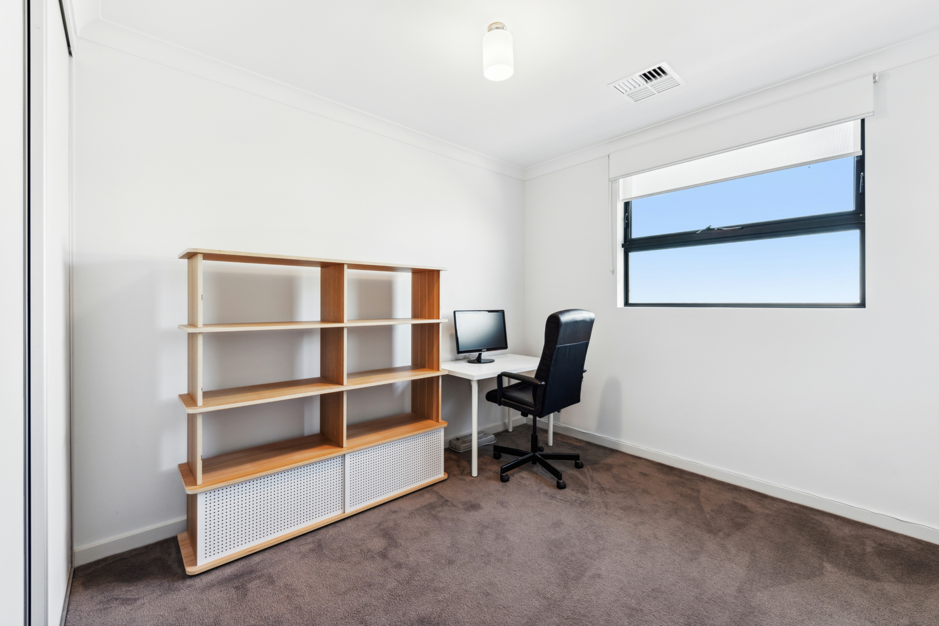 10 Banksia Street, WEST LAKES