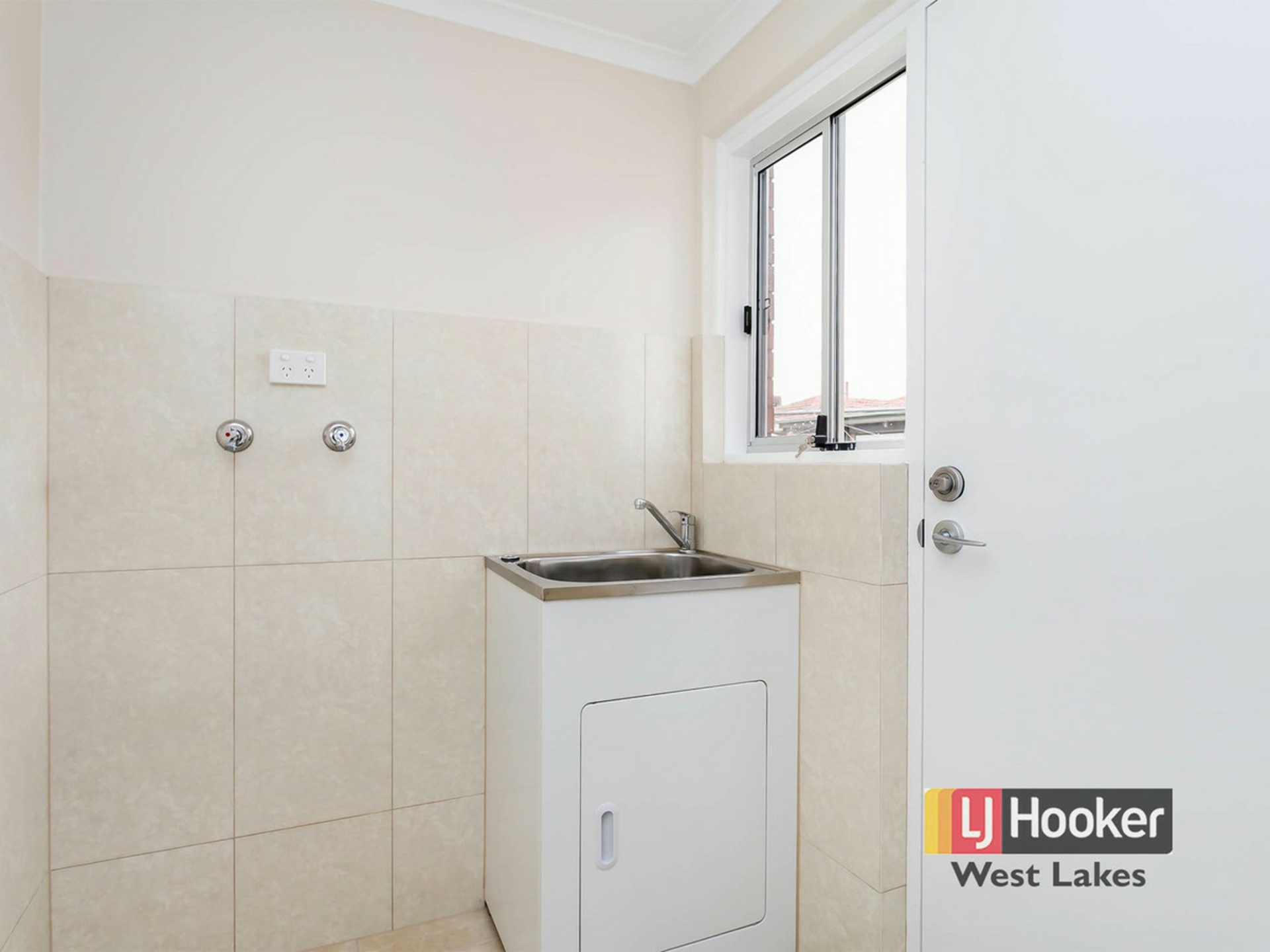 1/17 Cookes Road, WINDSOR GARDENS