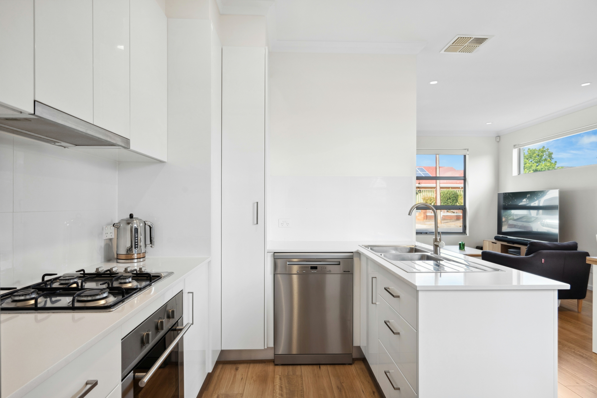 1/8 Tandanya Avenue, HECTORVILLE