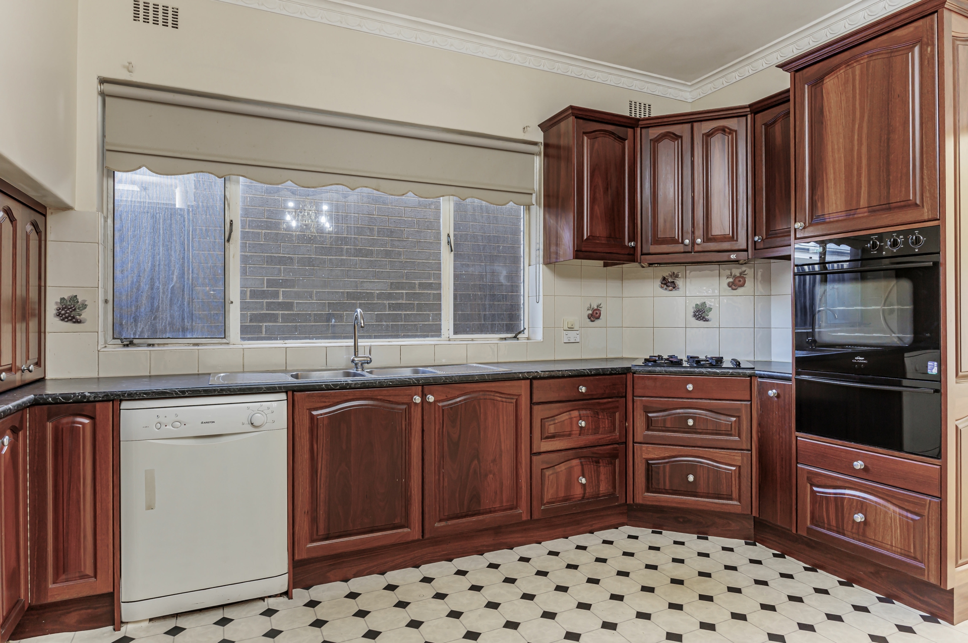 40 Morley Road Seaton SA Property Details LJ Hooker