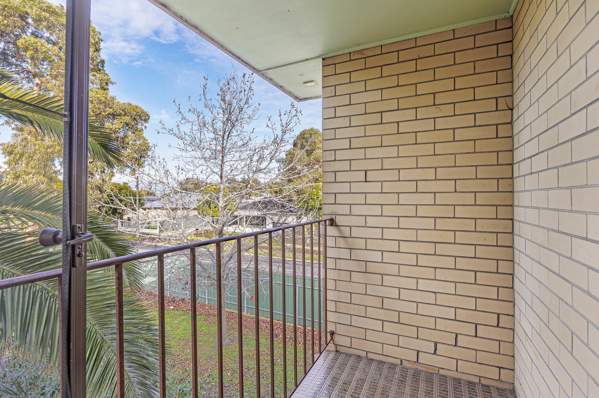 2/14 Montrose Avenue, SEATON