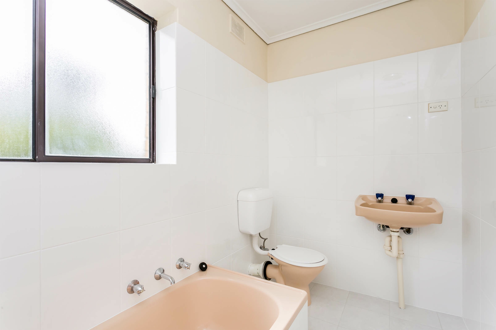 10/390 Sir Donald Bradman Drive, BROOKLYN PARK