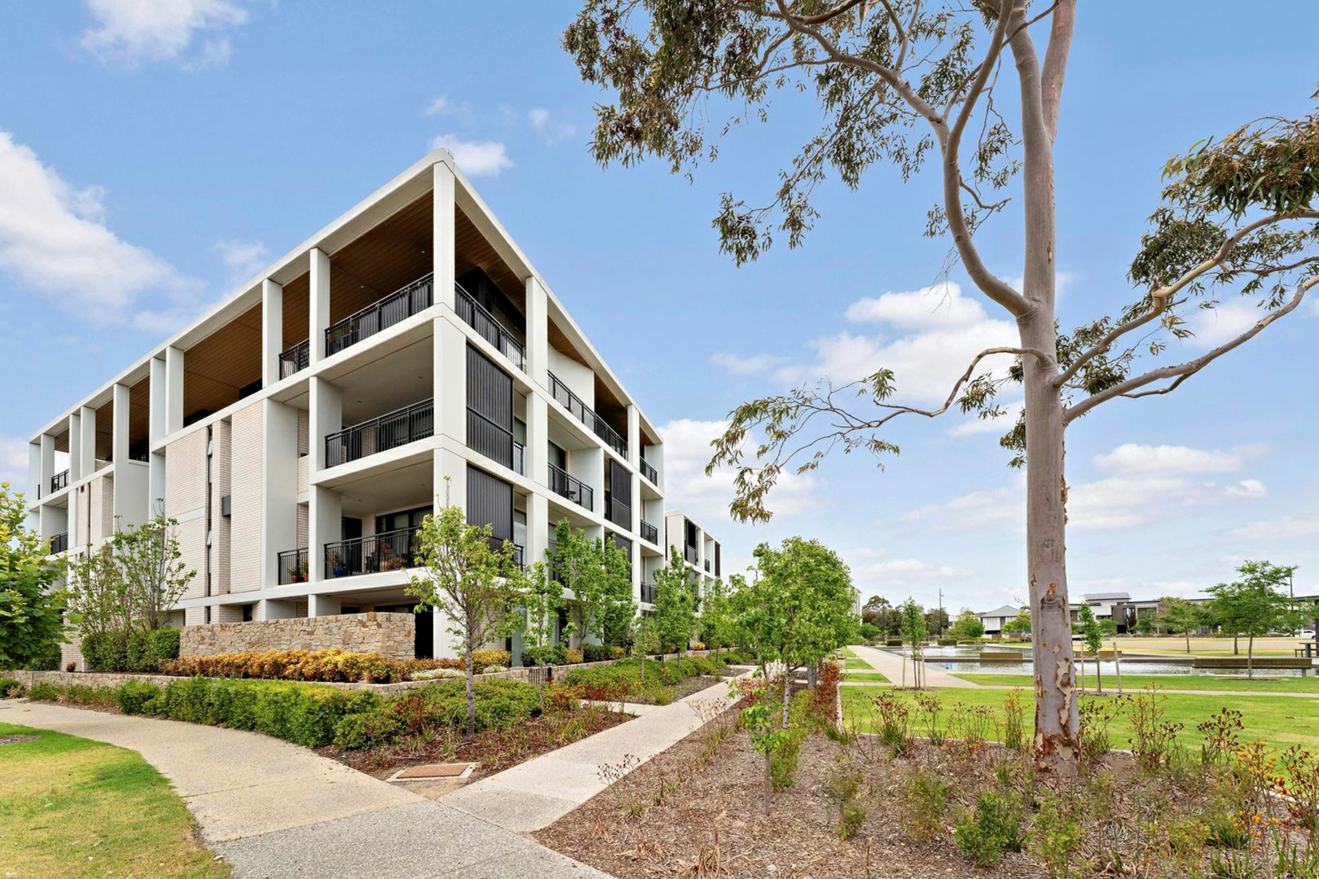 204/13 Banksia Street, WEST LAKES