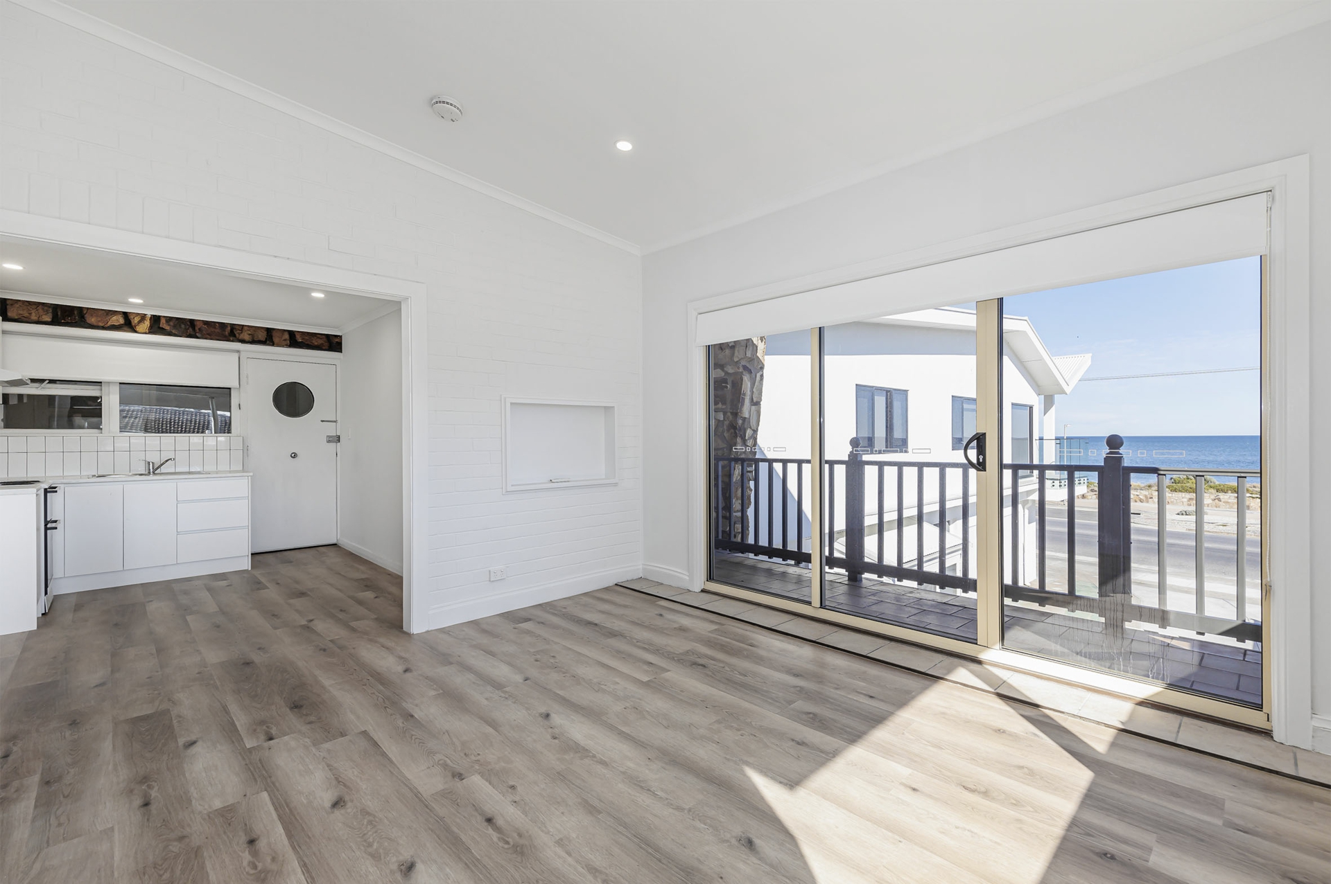 6/52 Seaview Road, WEST BEACH