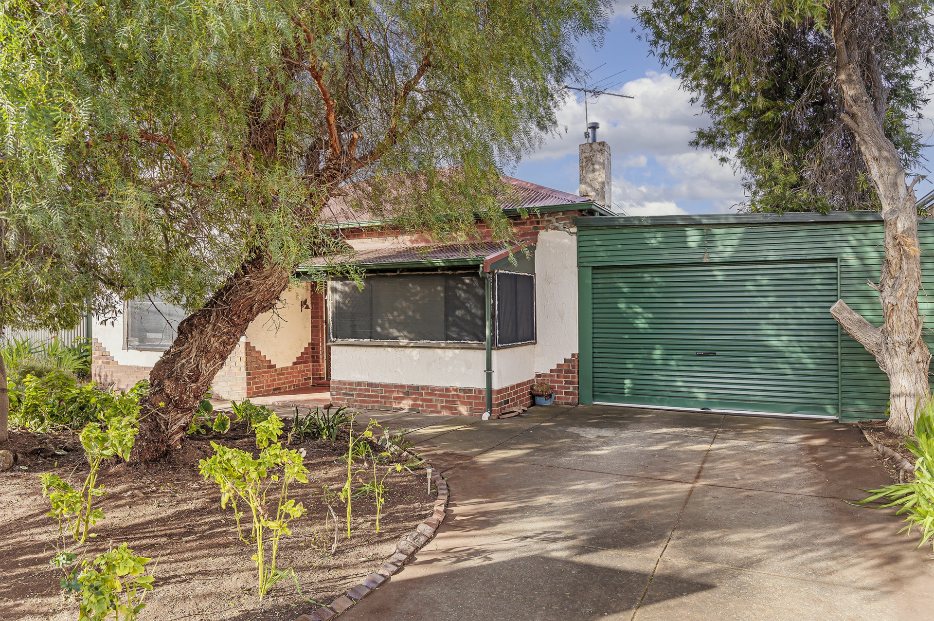 69 Oval Avenue, WOODVILLE SOUTH