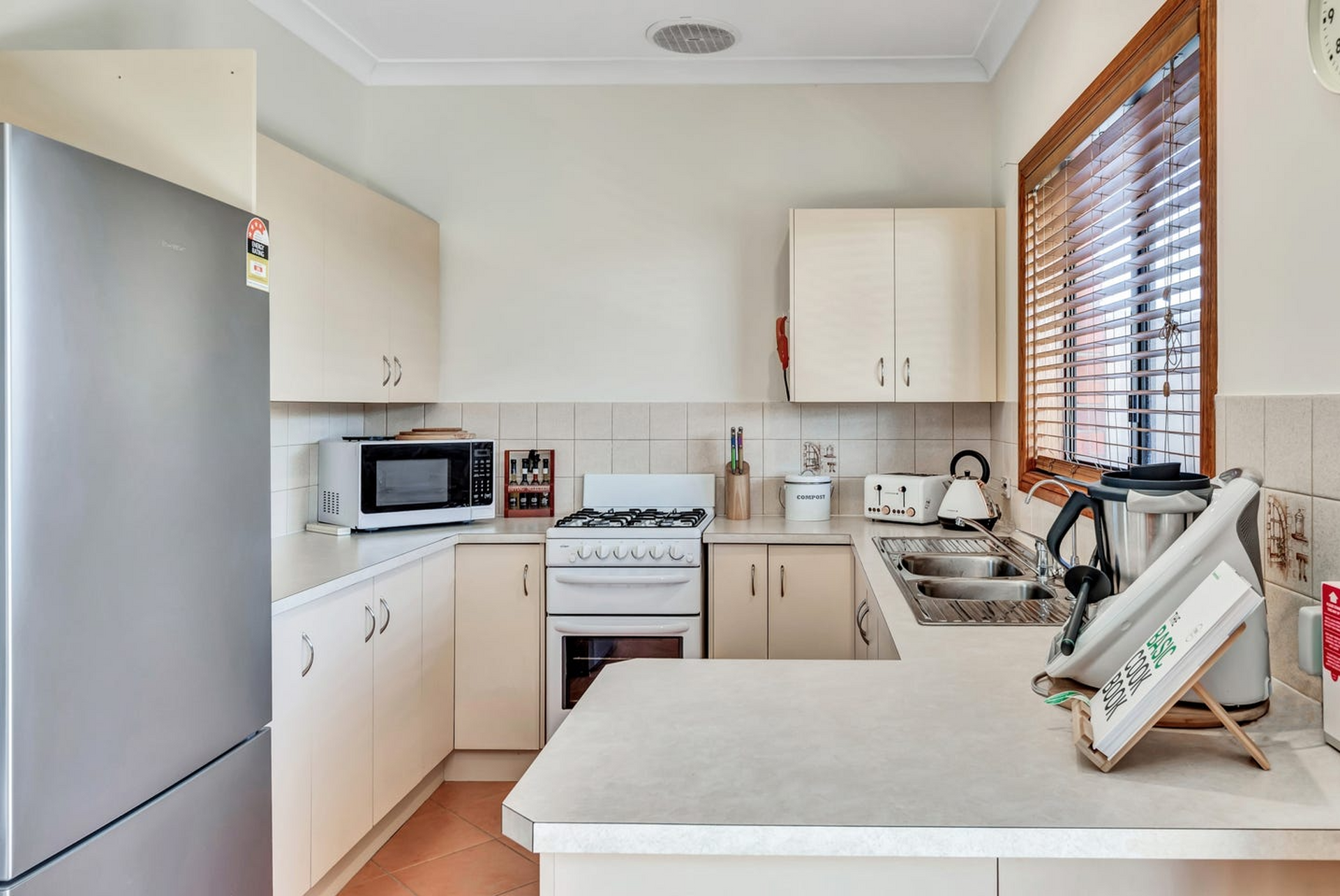 3/12 Hawke Street, ALBERT PARK