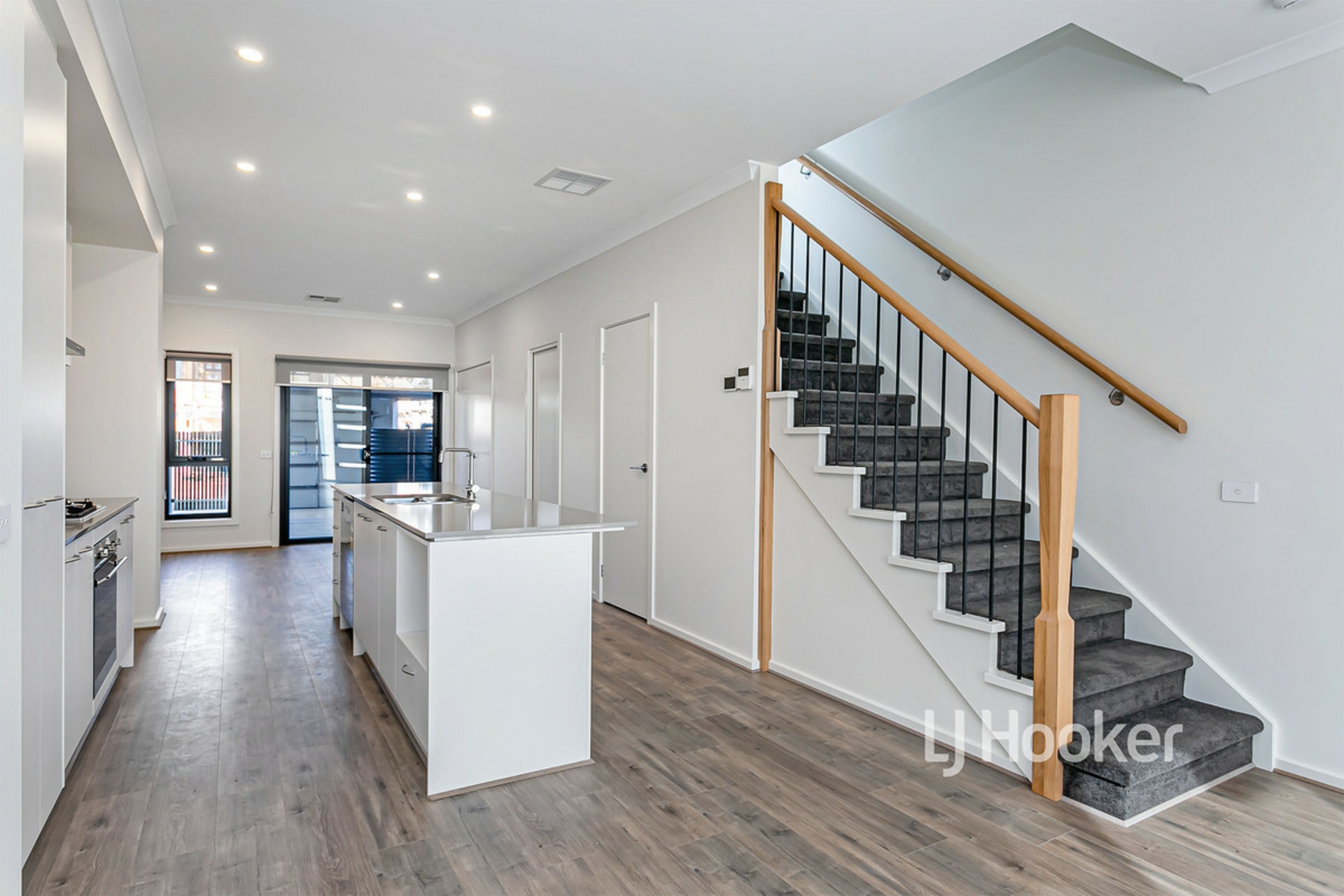 111 Troubridge Drive, WEST LAKES