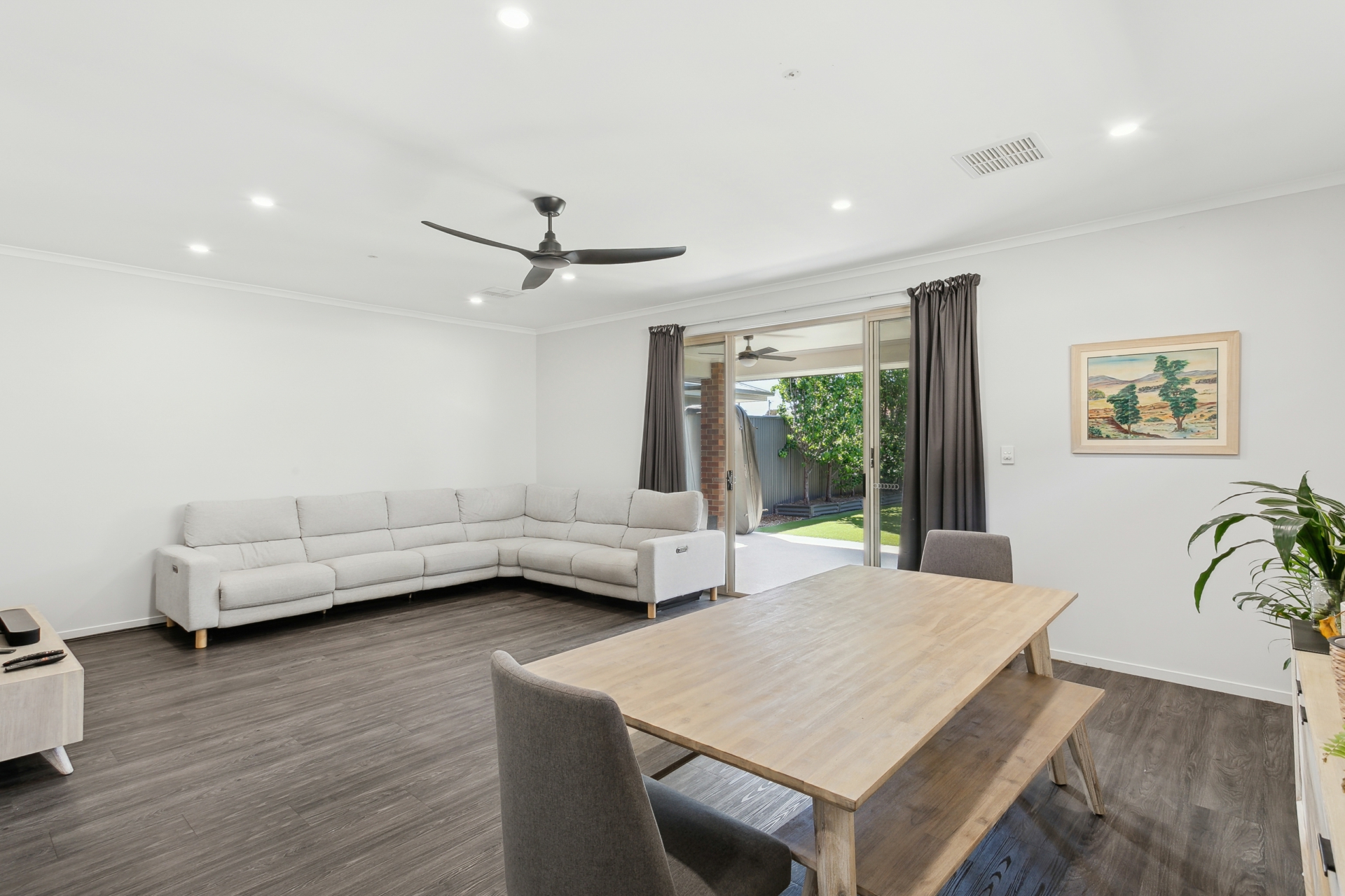 18 Alfred Avenue, SEATON