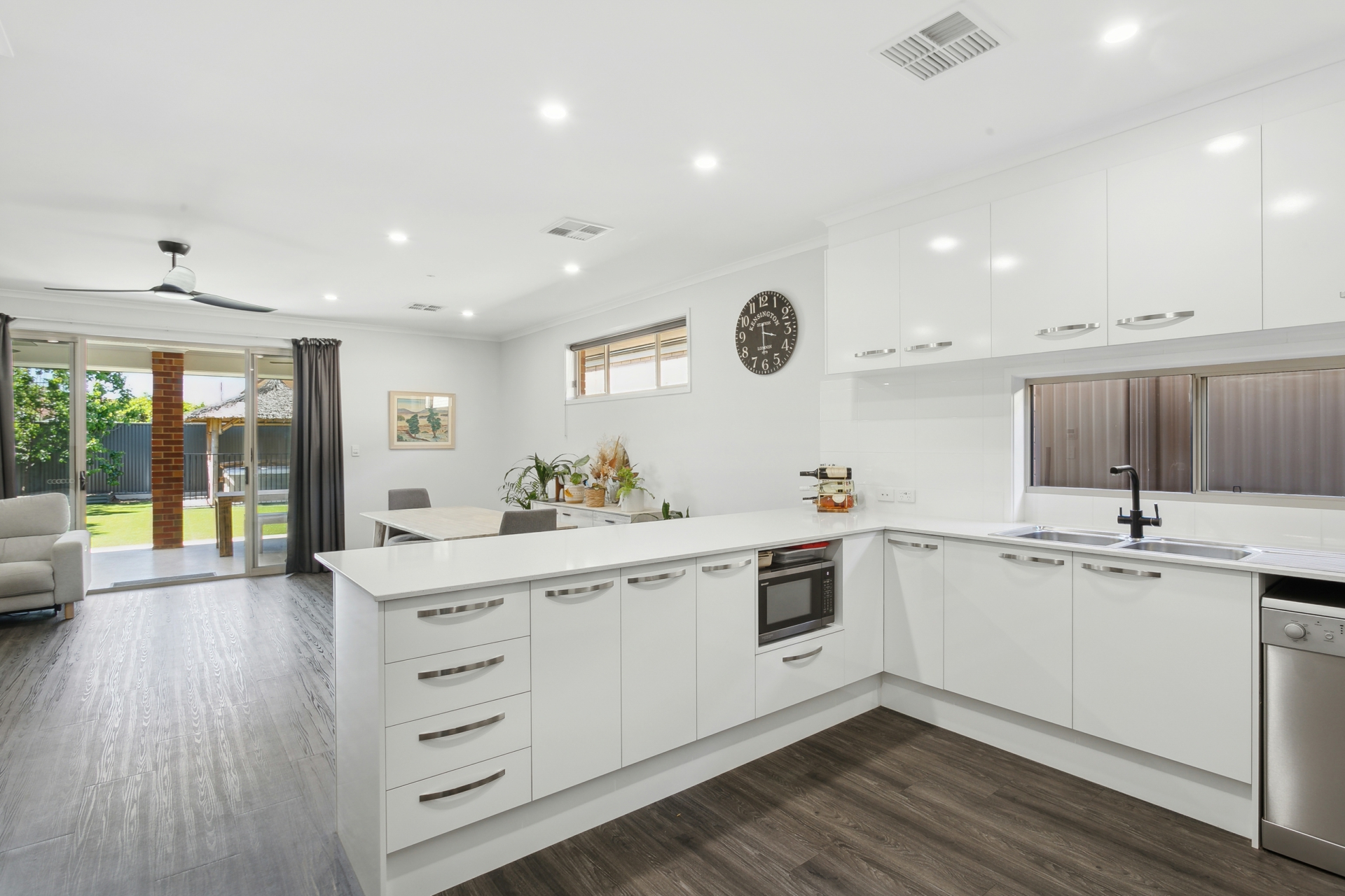 18 Alfred Avenue, SEATON