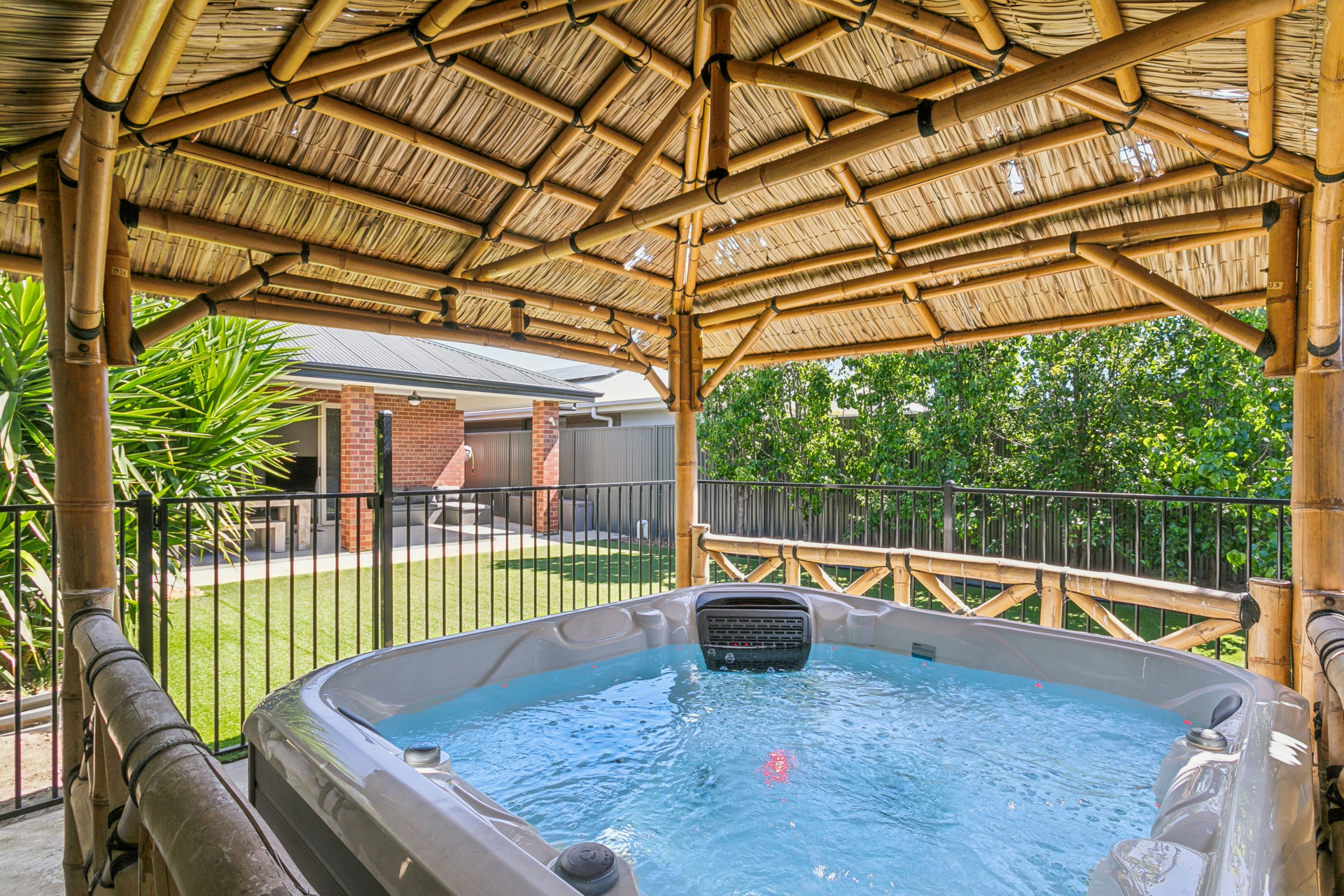 18 Alfred Avenue, SEATON
