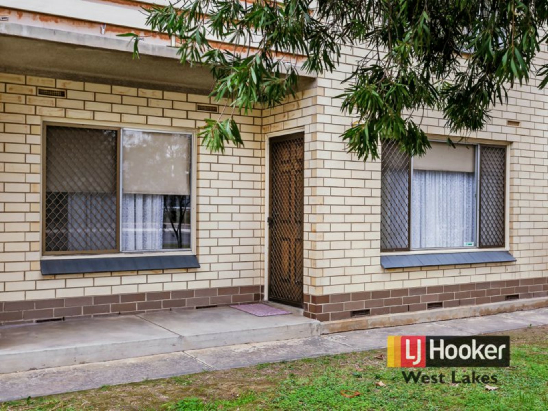 2/444 Sir Donald Bradman Drive, BROOKLYN PARK