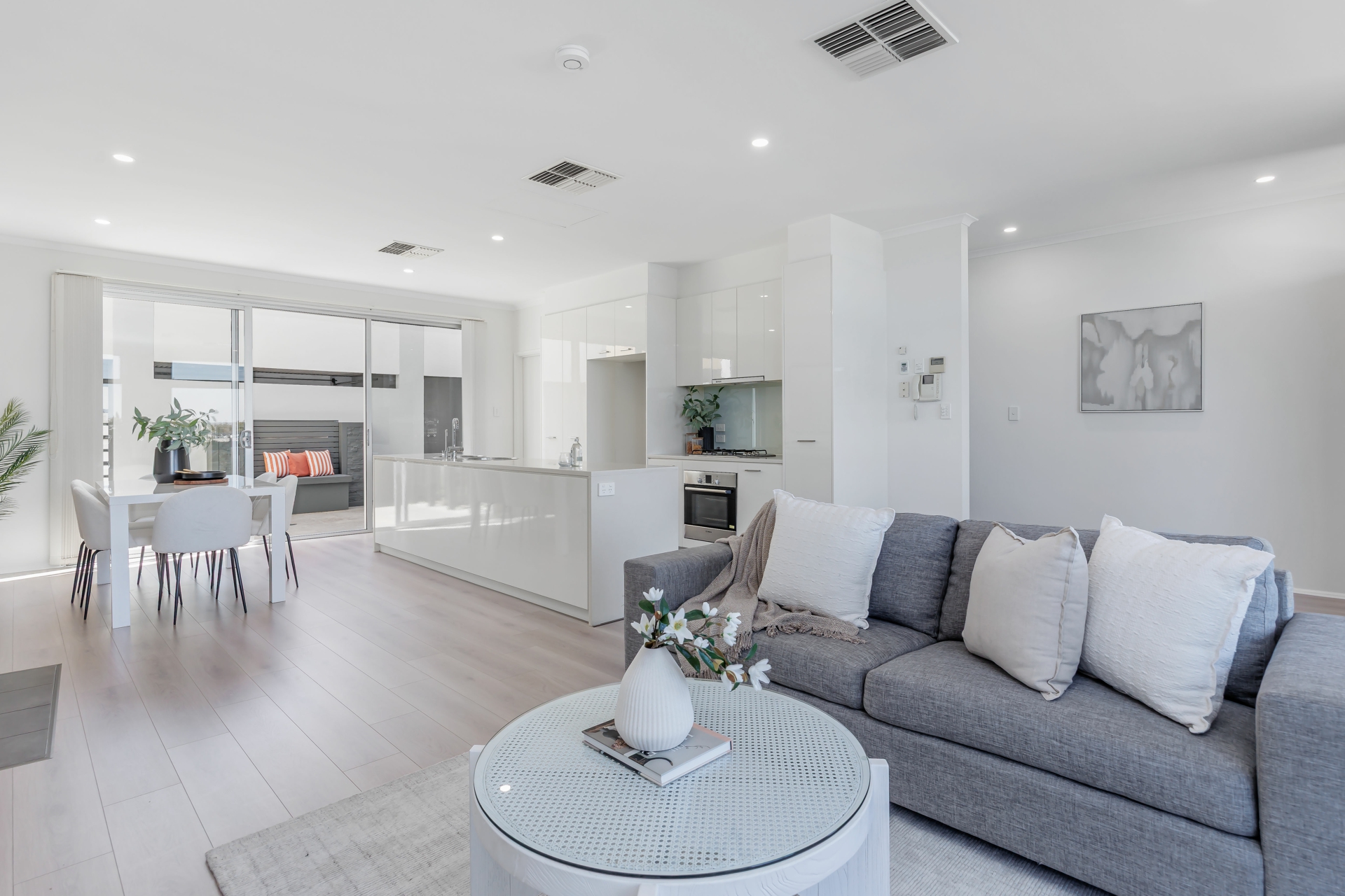 5 Karra Cove, NEW PORT