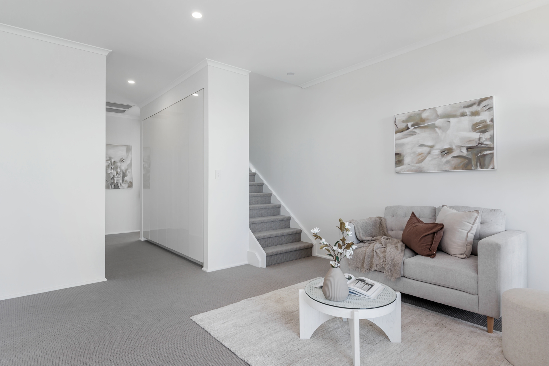 5 Karra Cove, NEW PORT