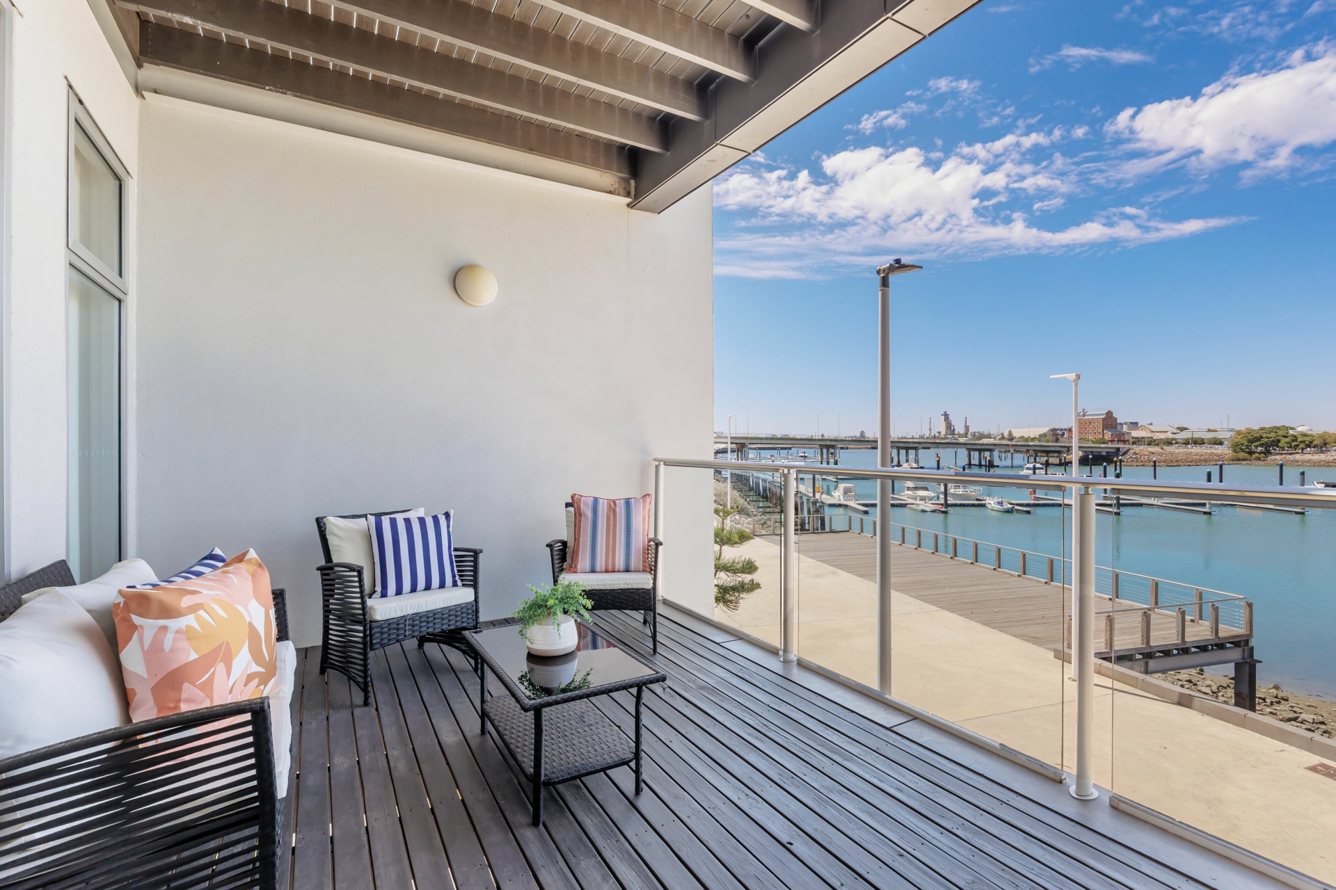 5 Karra Cove, NEW PORT