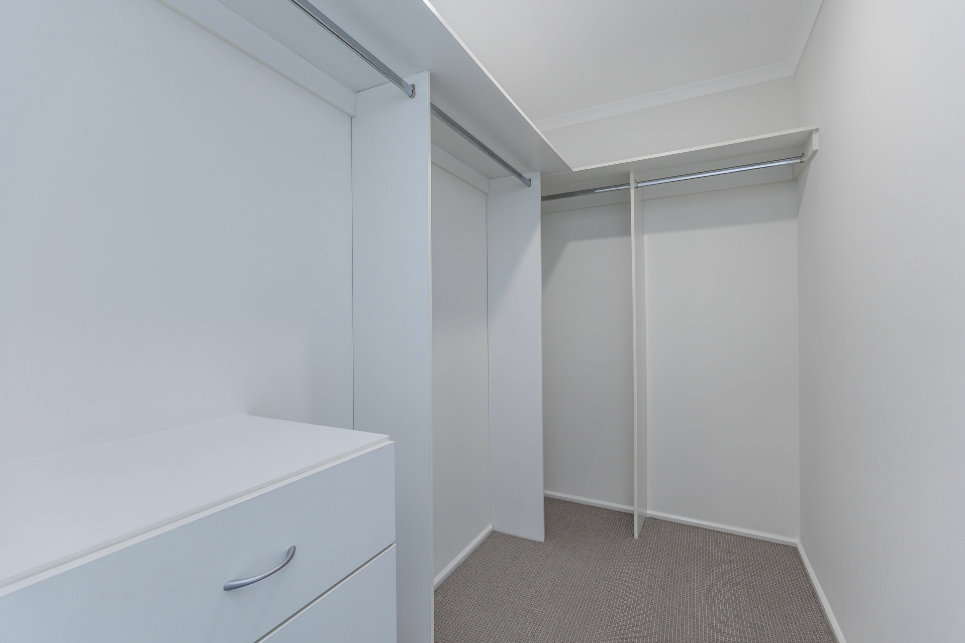 5 Karra Cove, NEW PORT