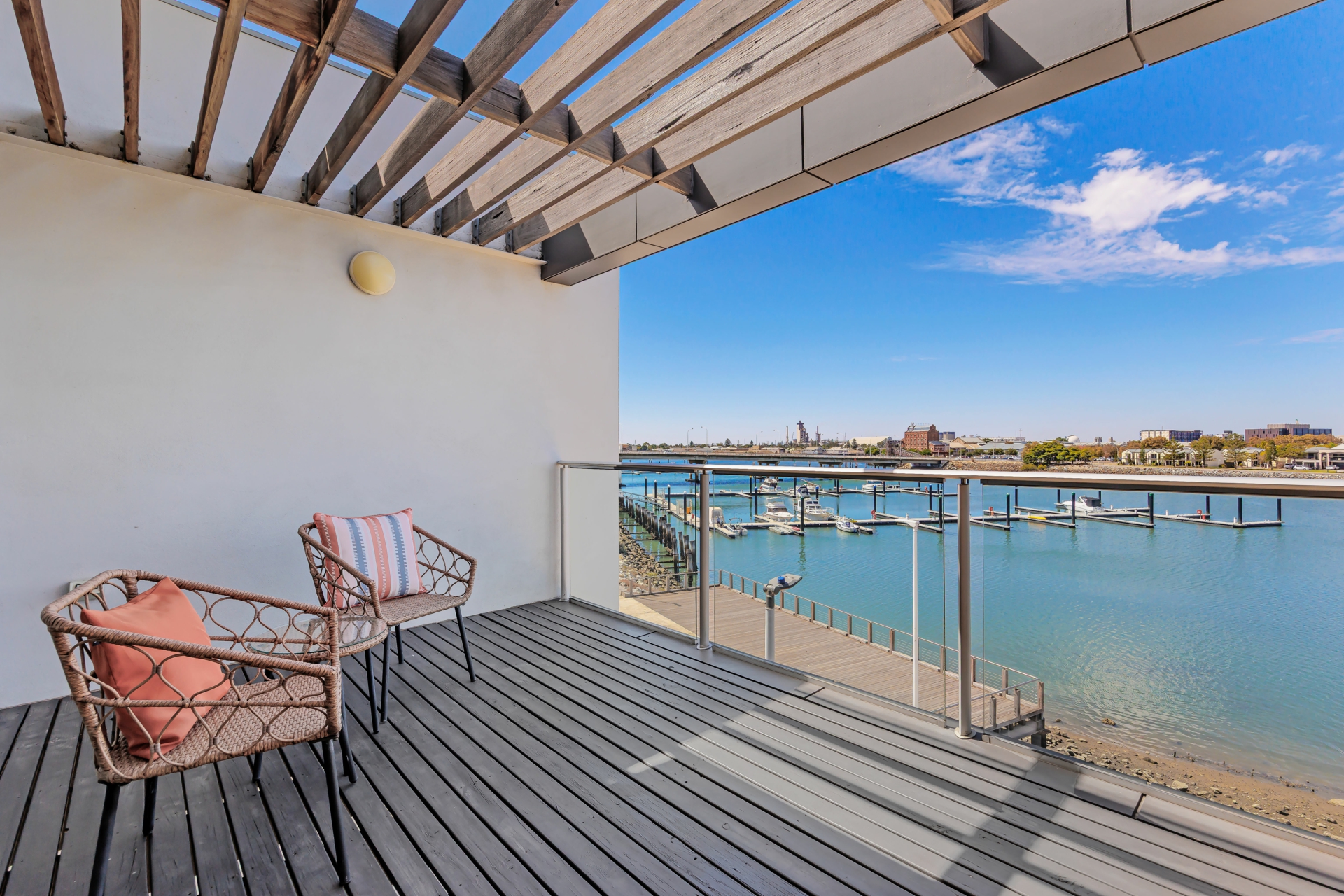 5 Karra Cove, NEW PORT